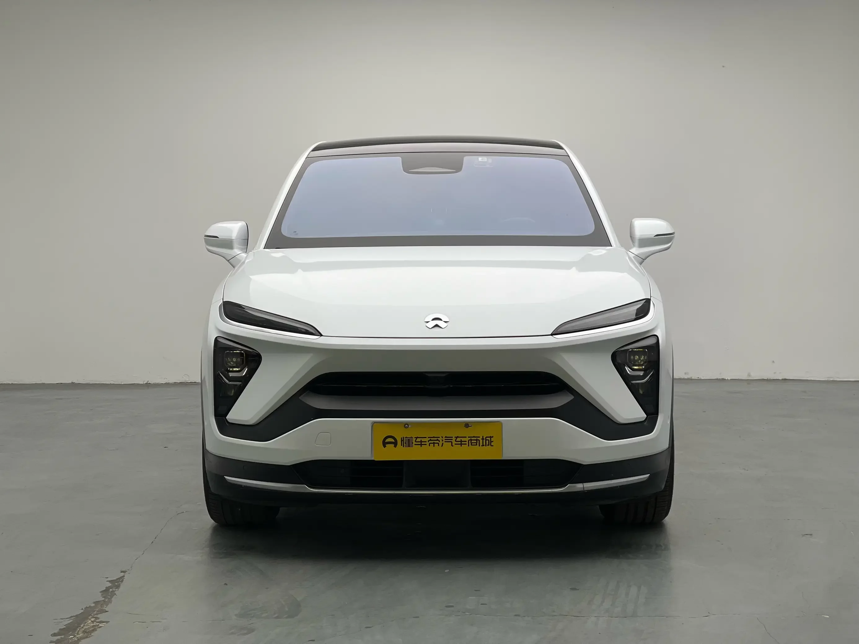 NIO EC6