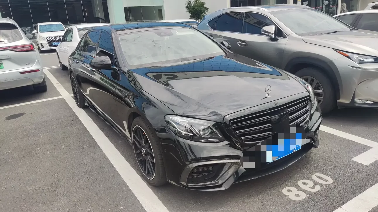 Mercedes-Benz E-Class