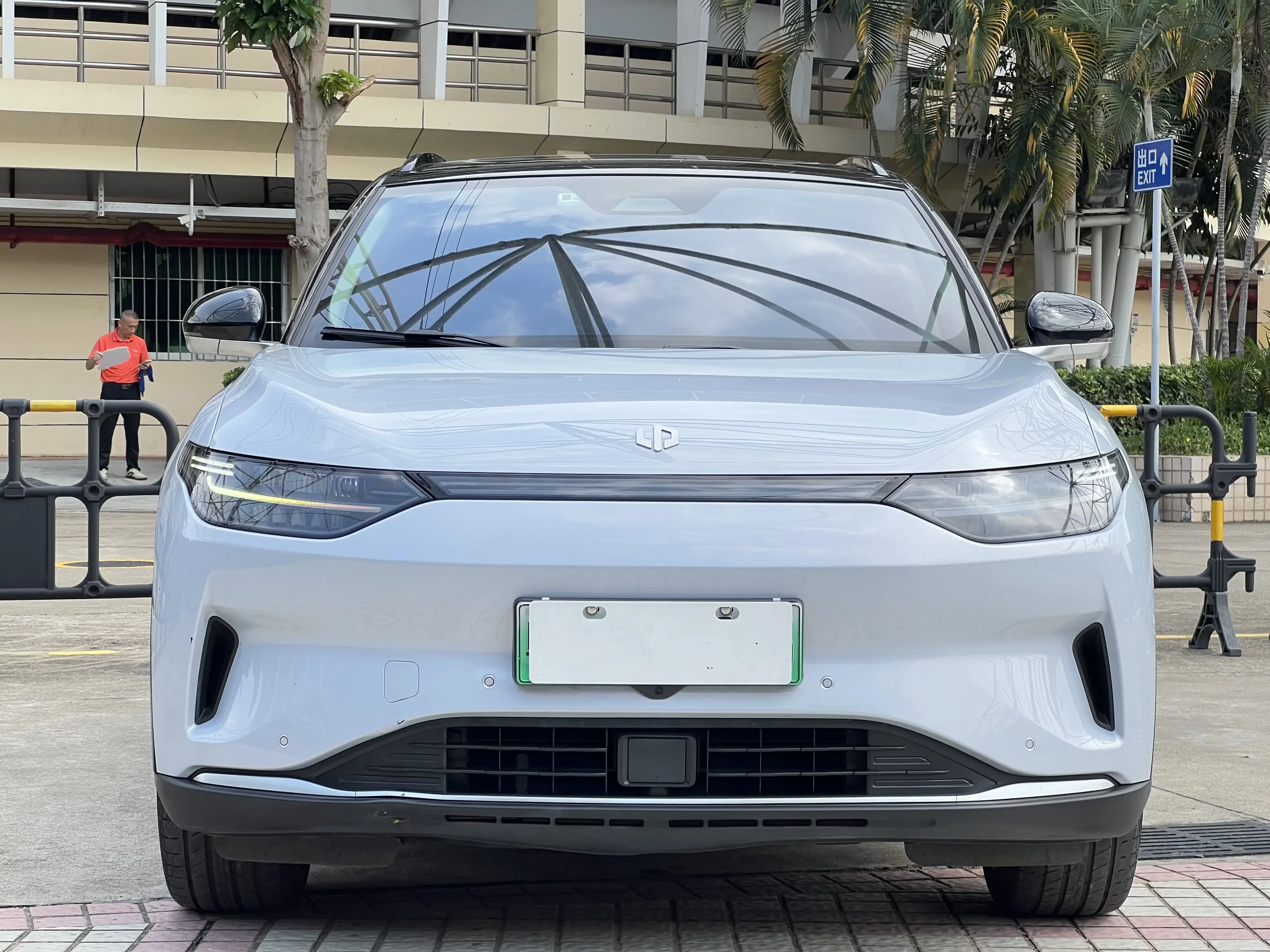 Leapmotor Zero running C11