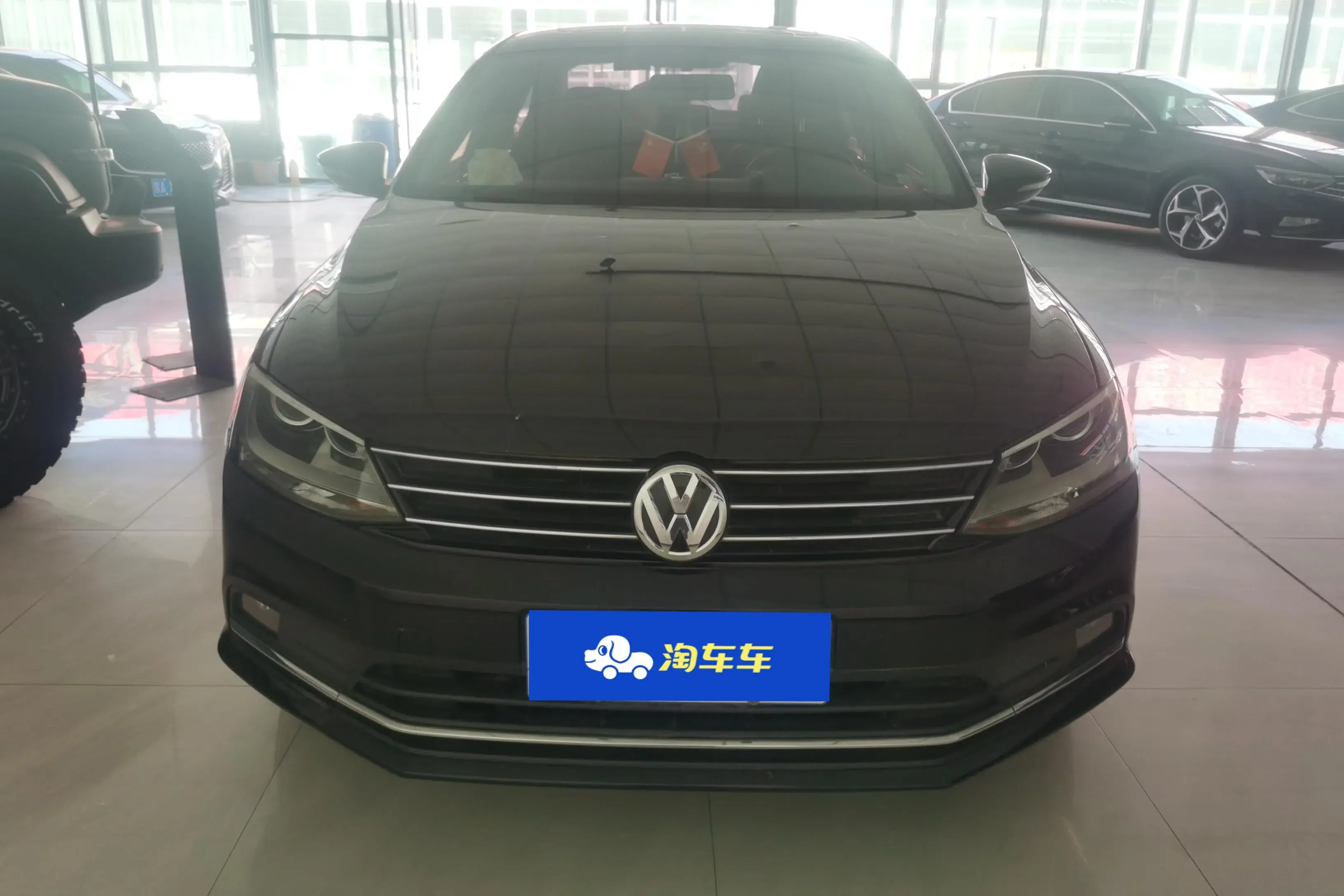 Volkswagen Sagitar