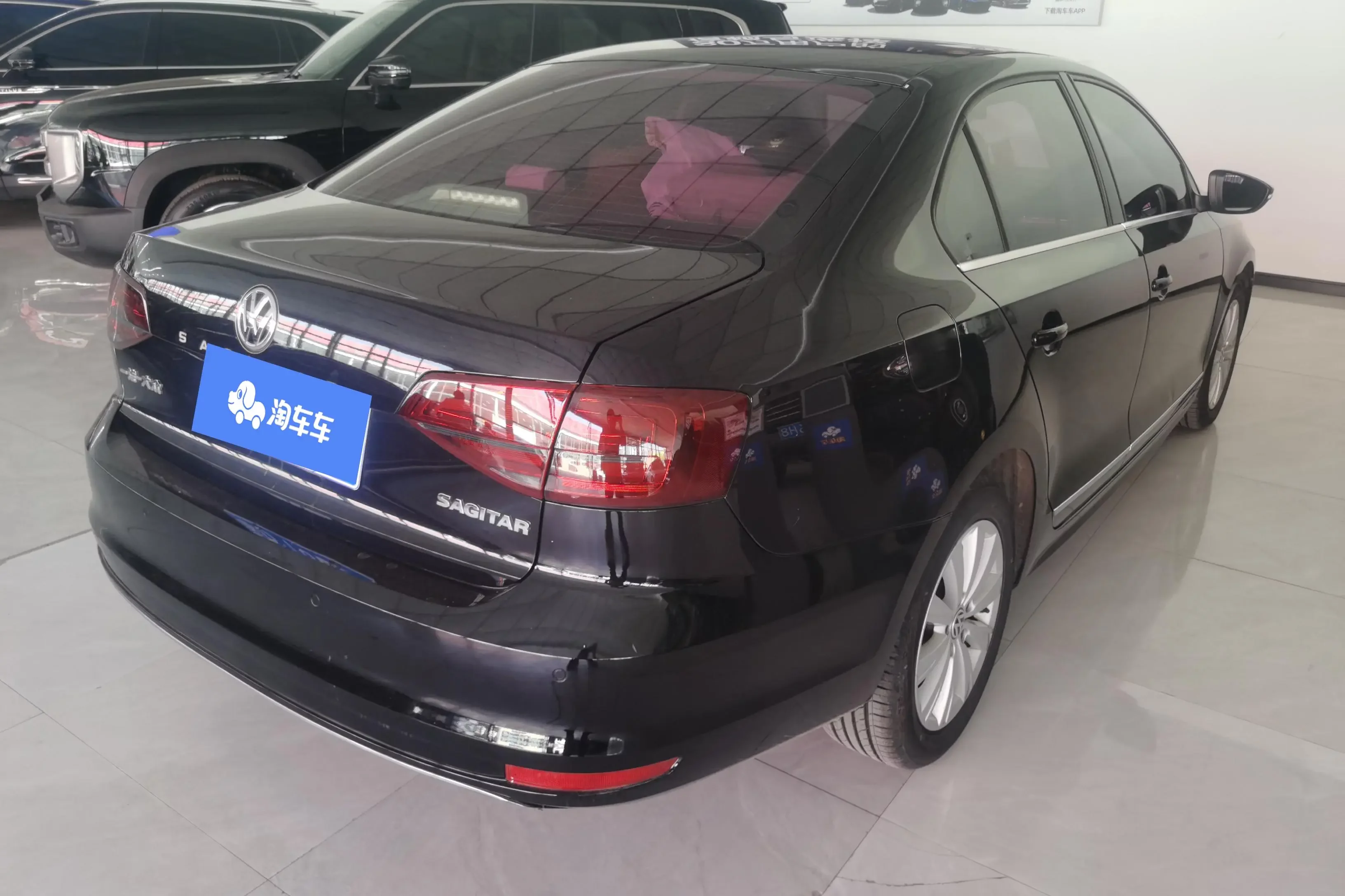 Volkswagen Sagitar