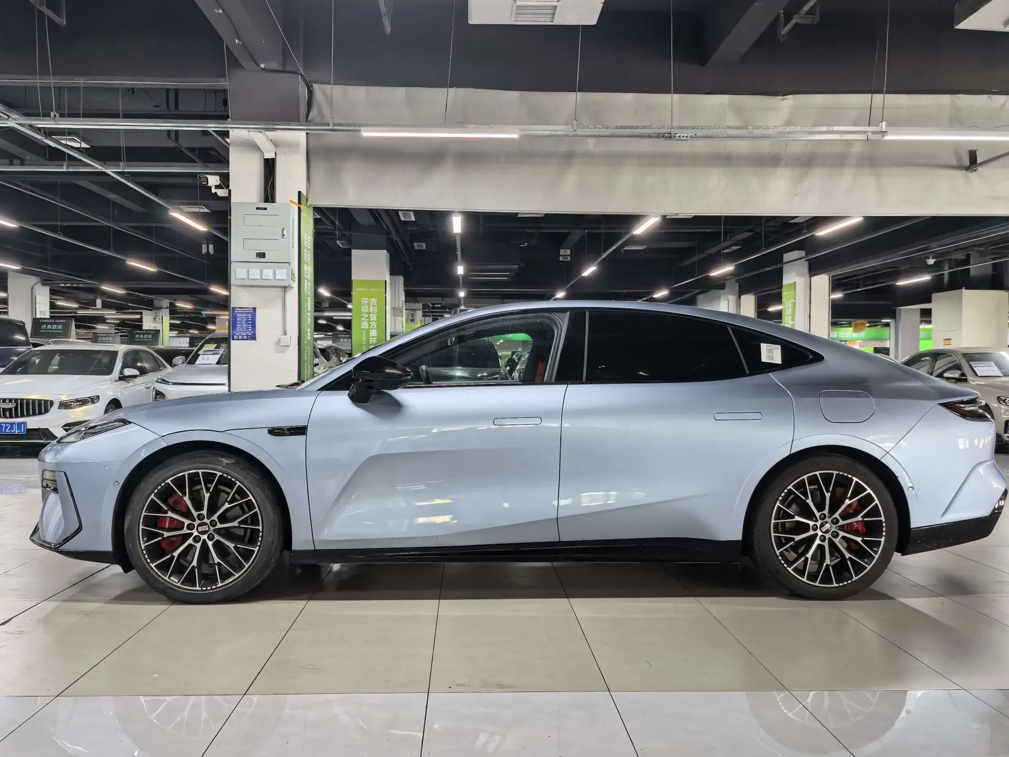 Geely Galaxy E8