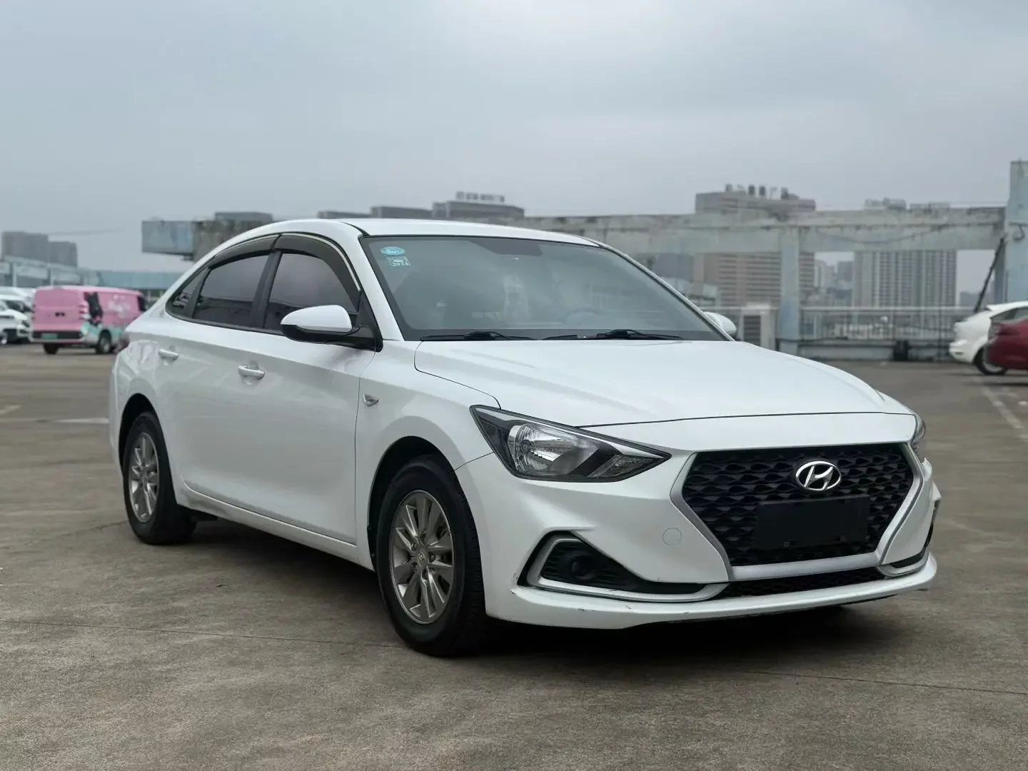 Hyundai Joyful