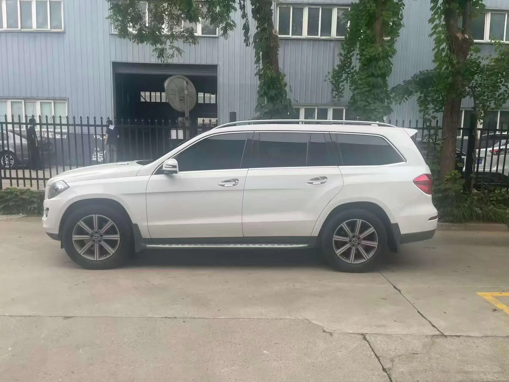 Mercedes-Benz GL Class