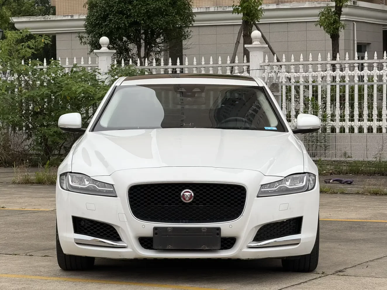 Jaguar XFL  из Китая