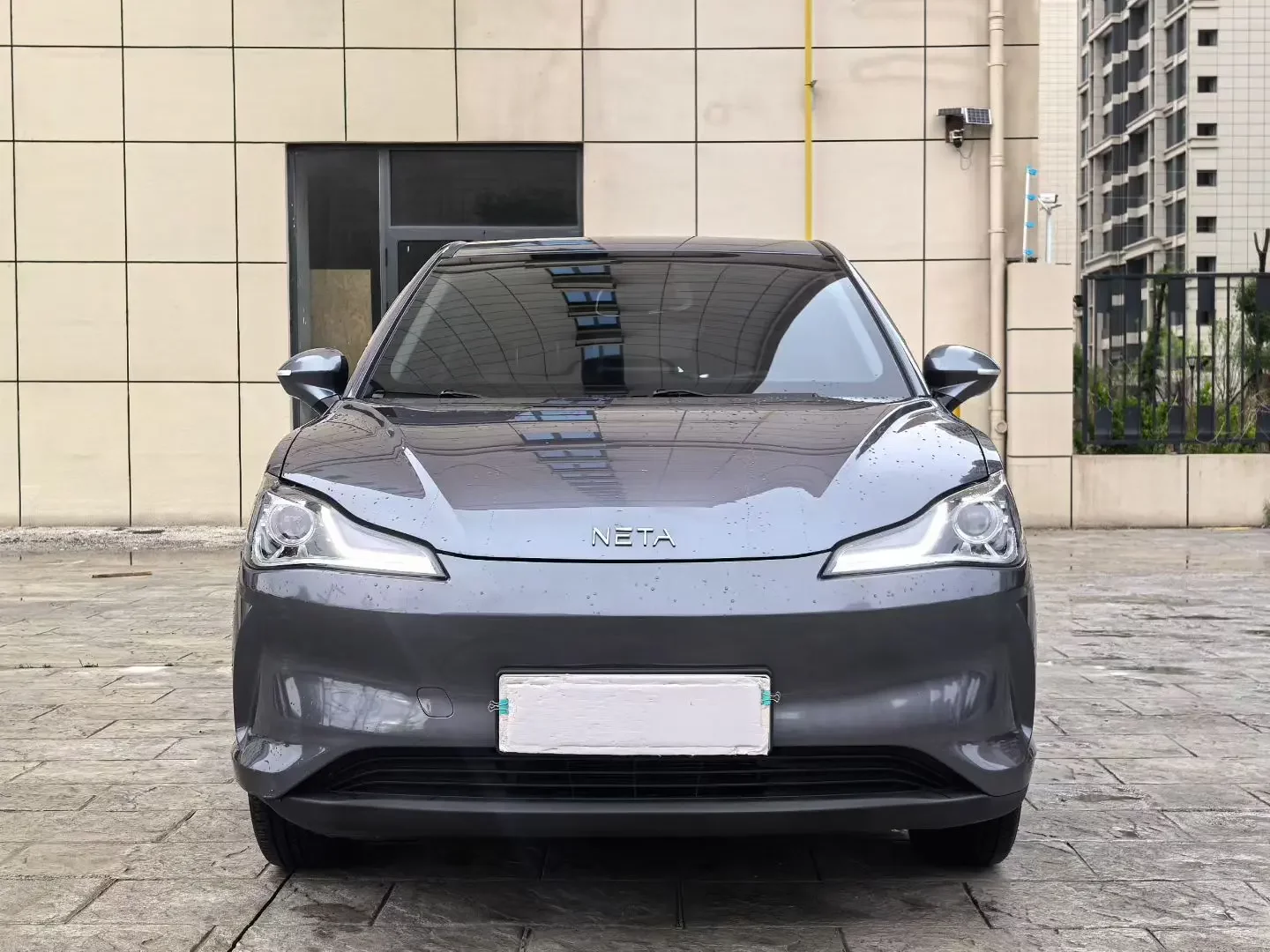 NETA Nezha V