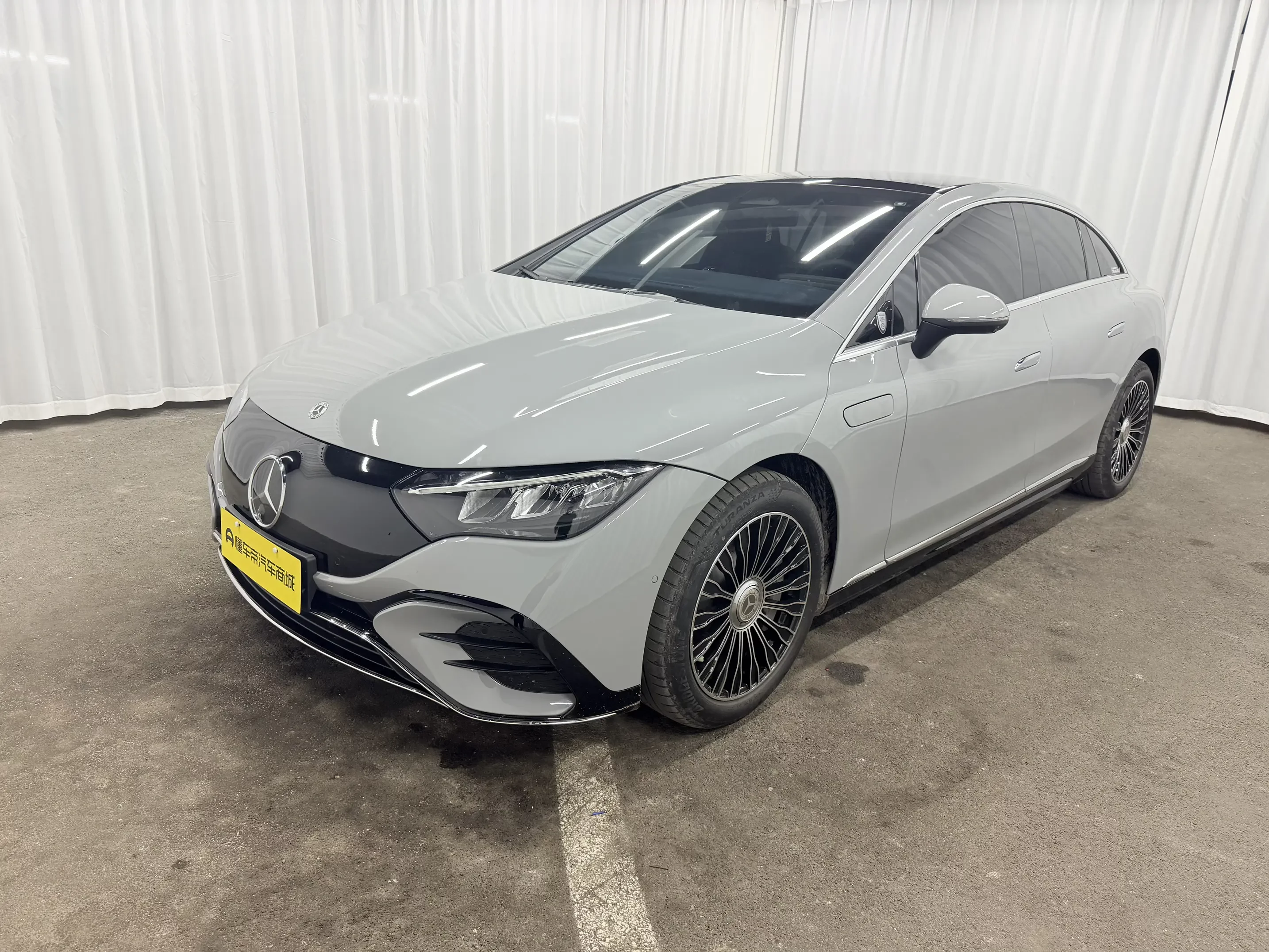 Mercedes-Benz EQE