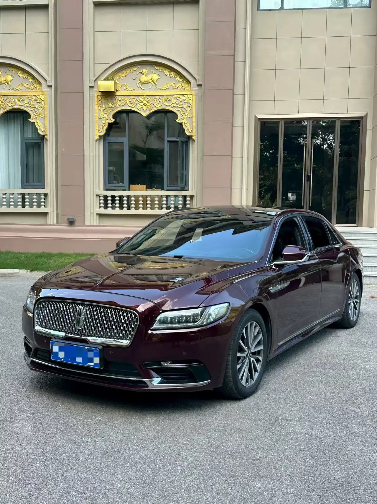 Lincoln Continental