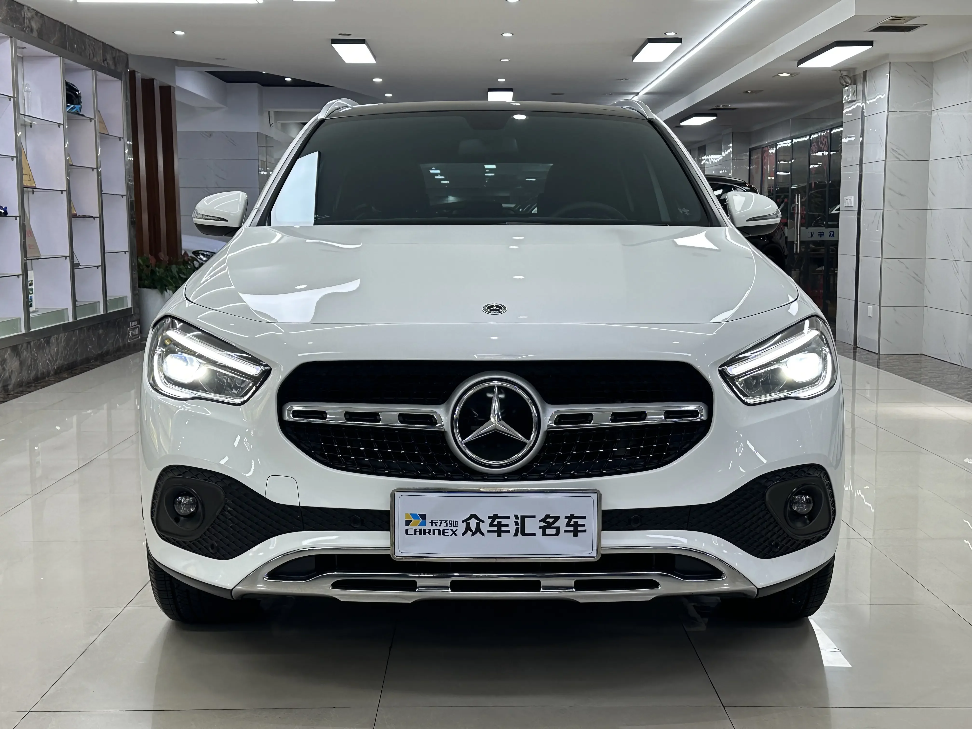 Mercedes-Benz GLA