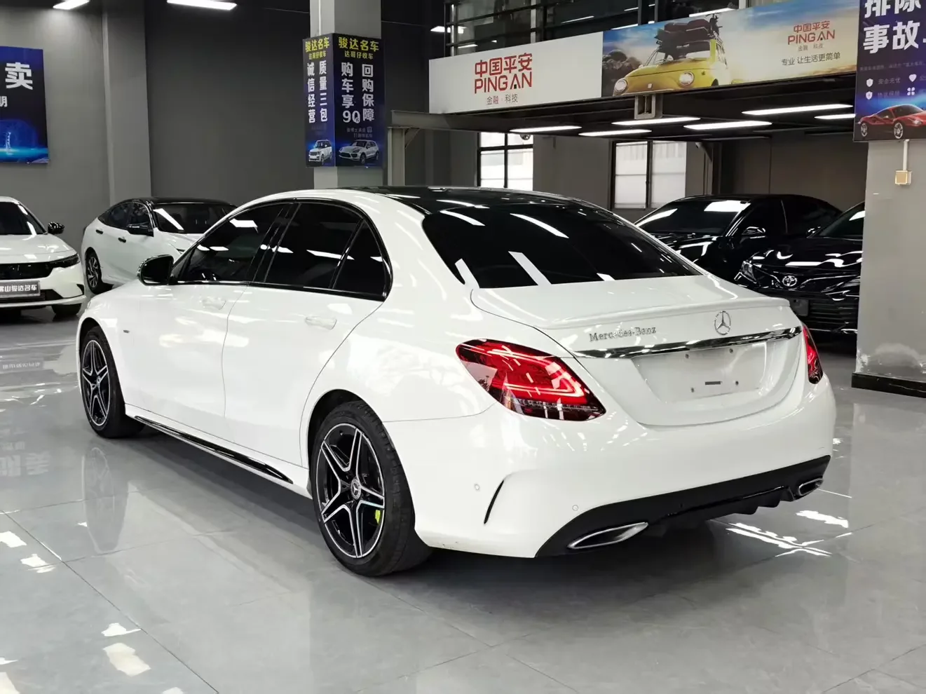 Mercedes-Benz C Class