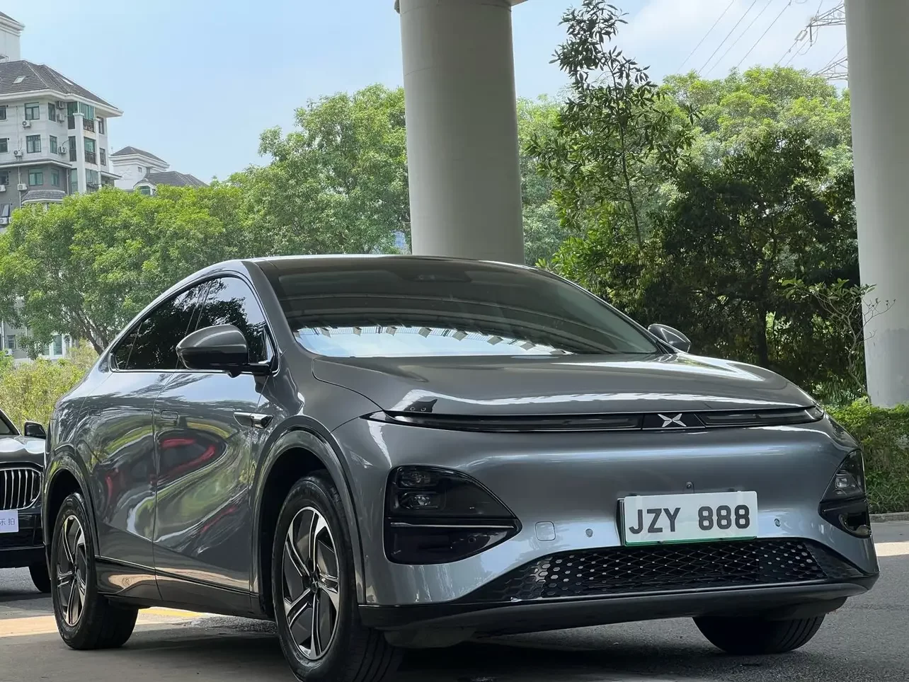 Xpeng G6