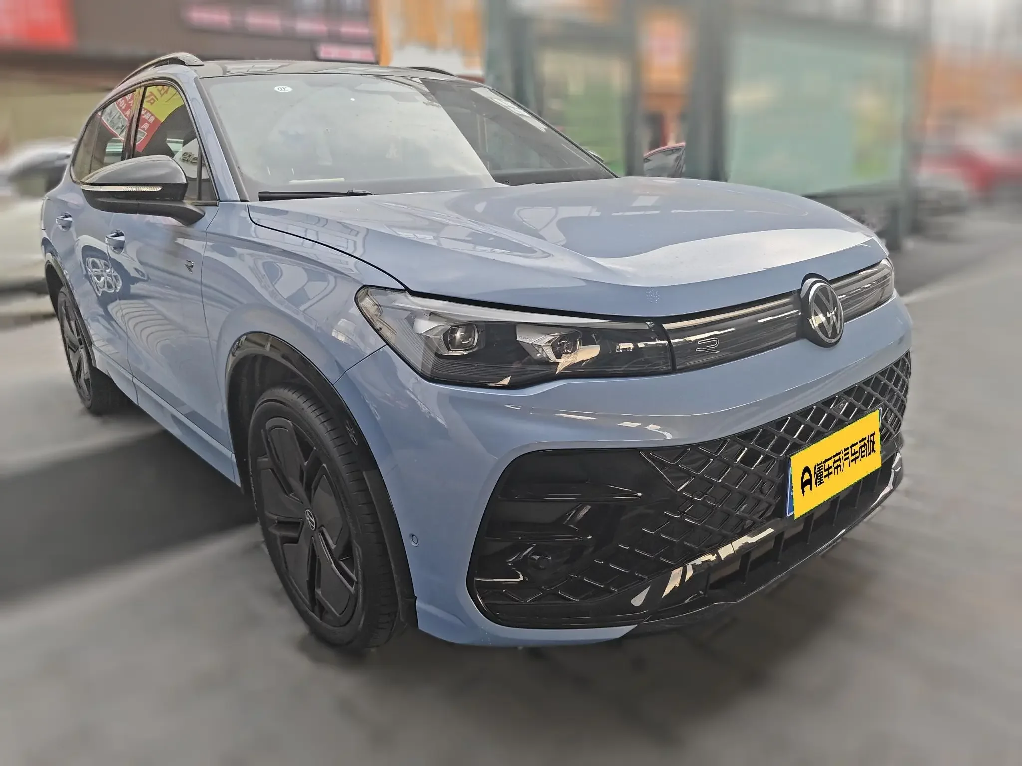 Volkswagen Tiguan L