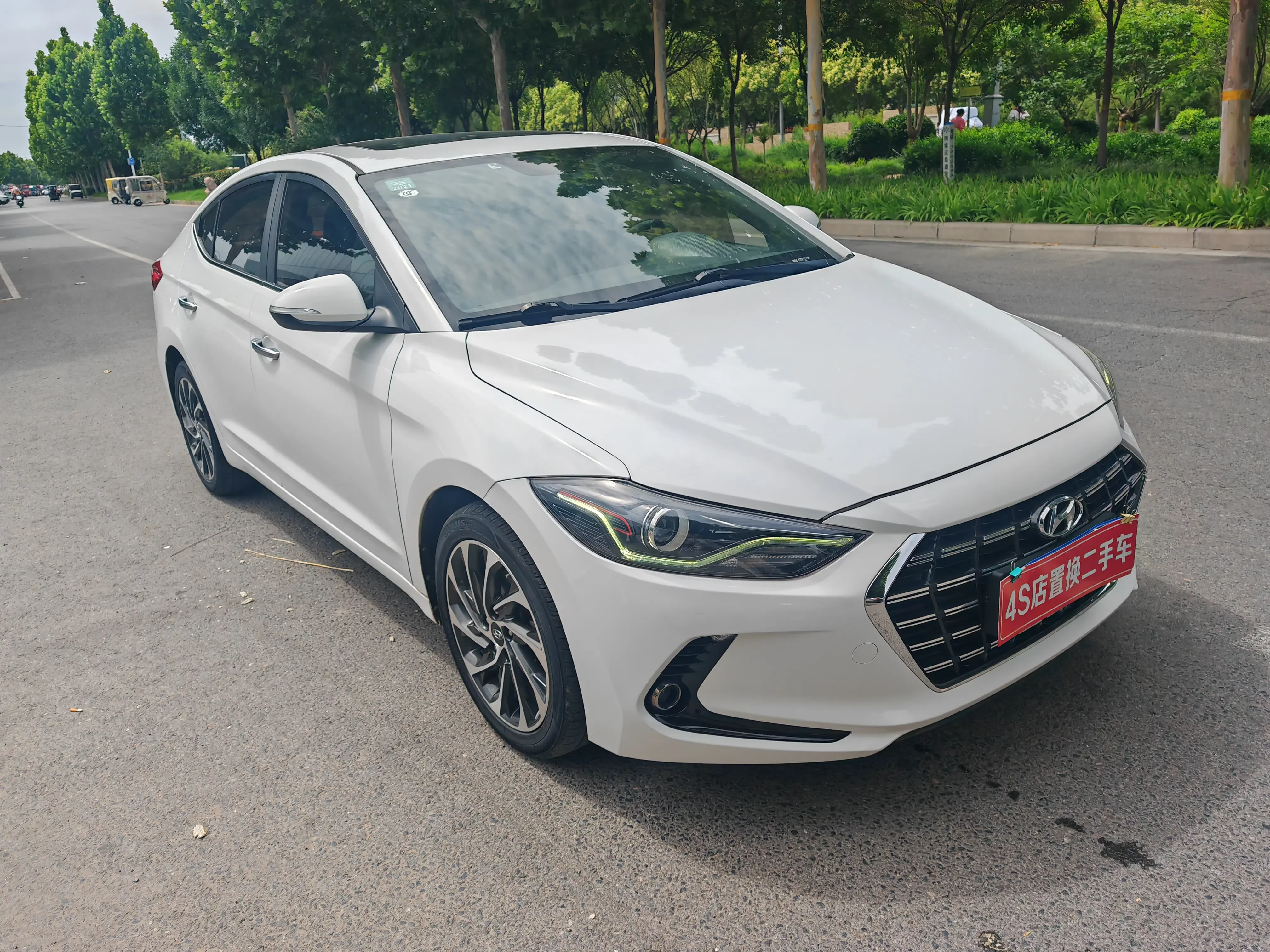 Hyundai lead