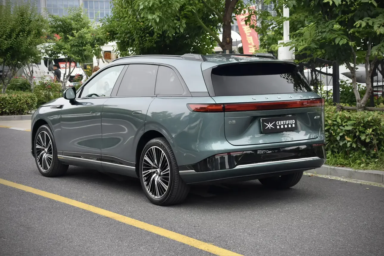 Xpeng G9