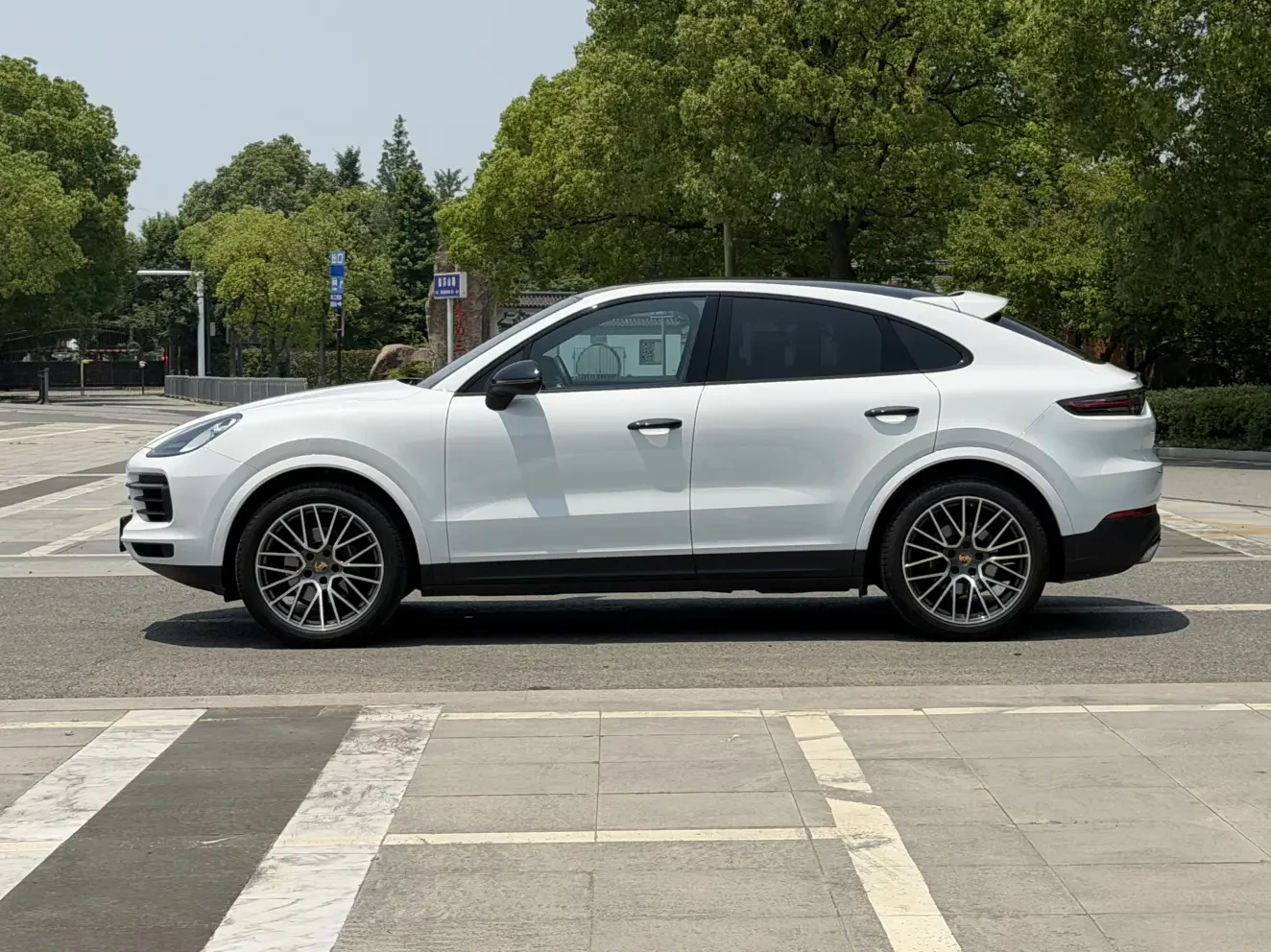 Porsche Cayenne Coupe