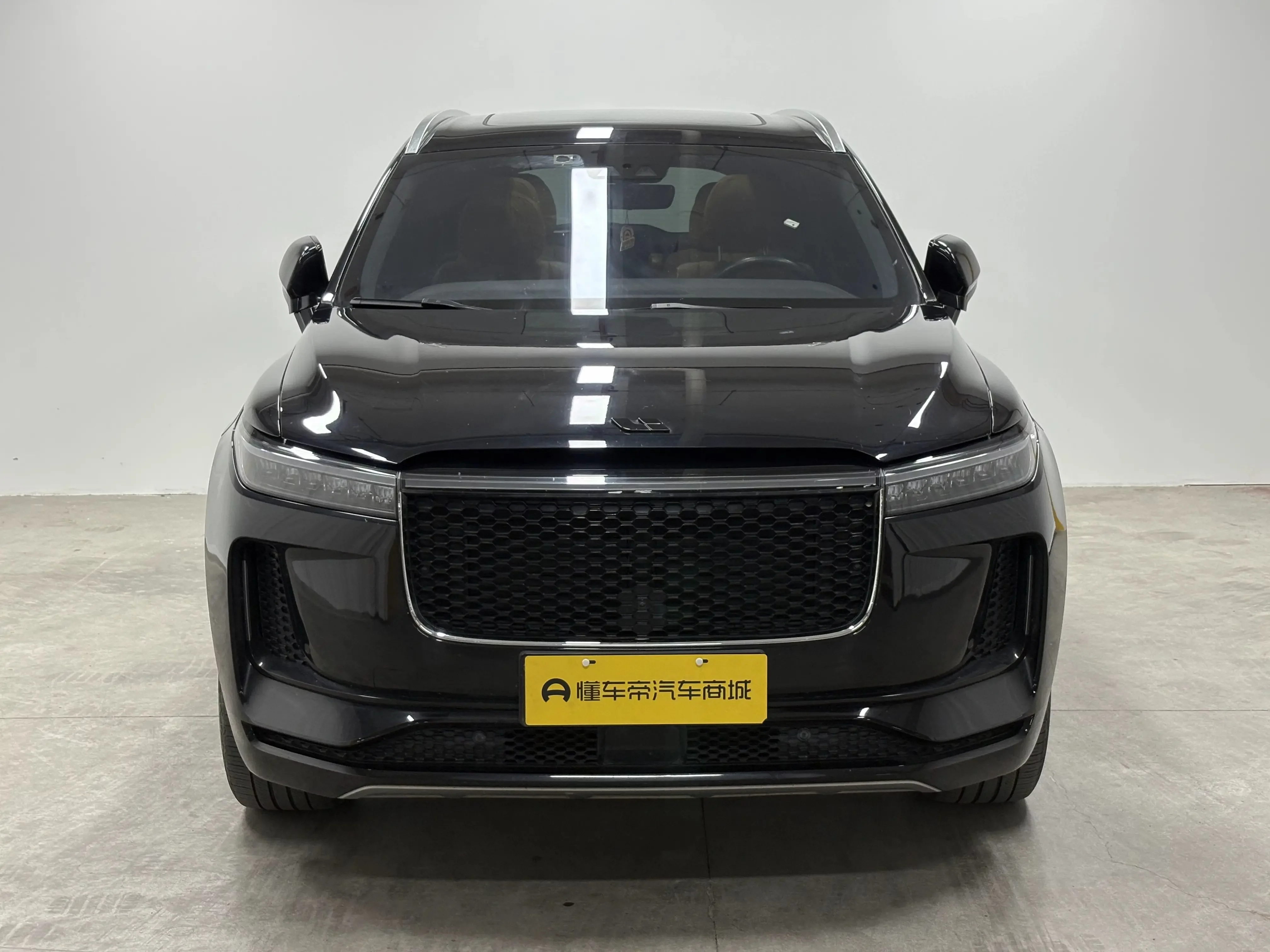 Li ONE (Ideal ONE)  из Китая