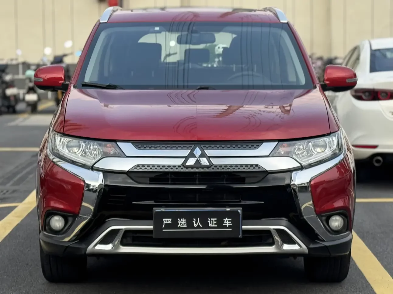 Mitsubishi Outlander  из Китая