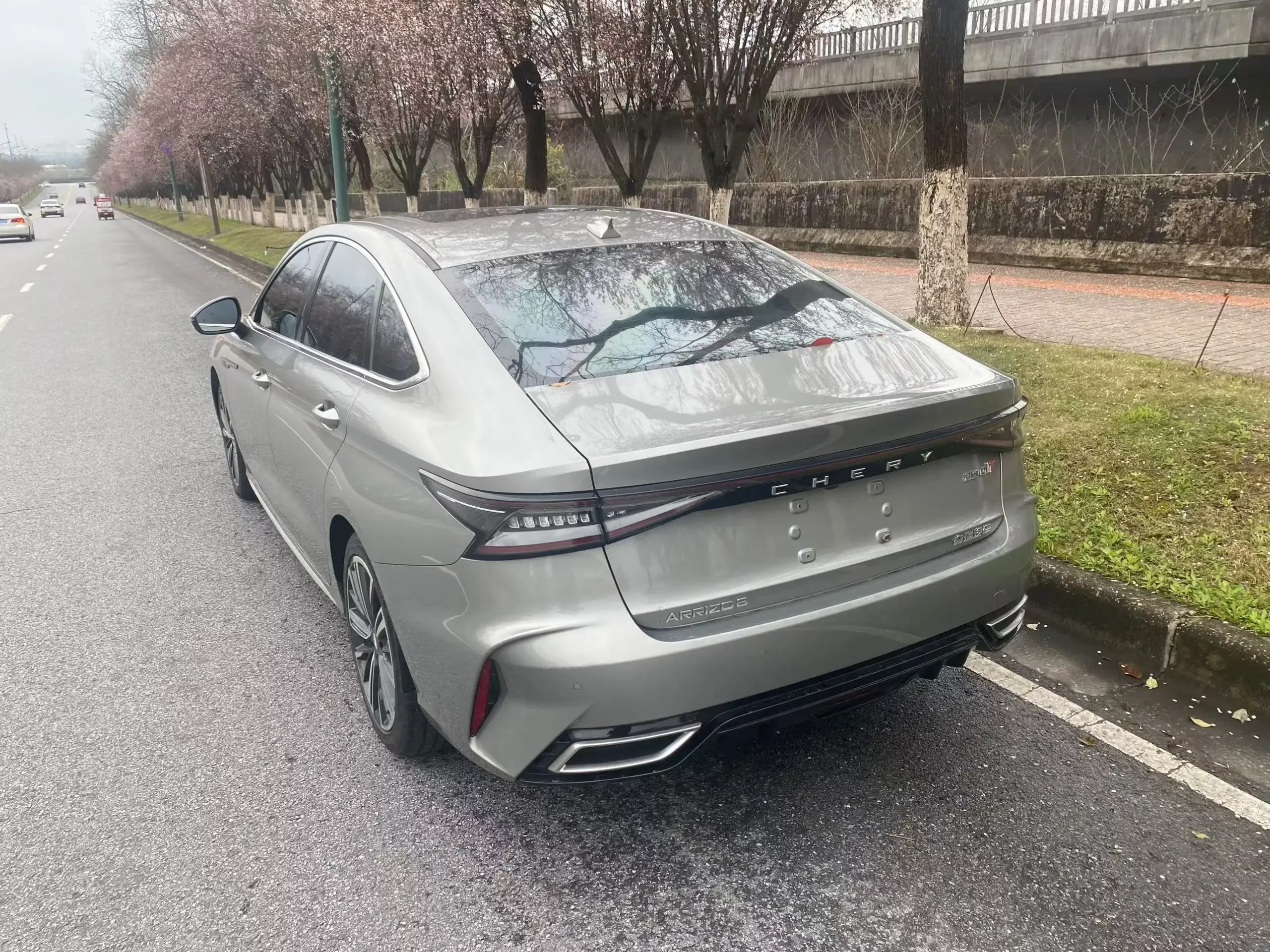Chery Arrizo 8