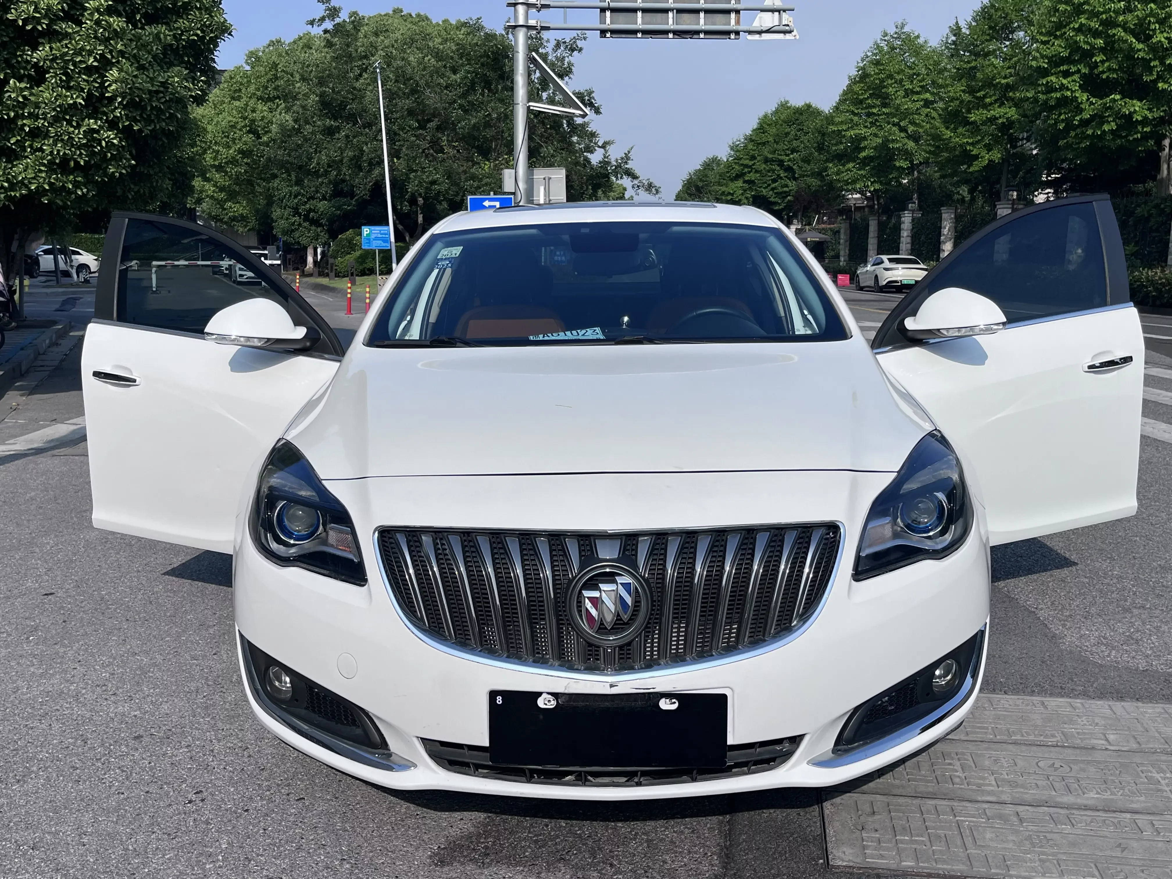 Buick Majesty