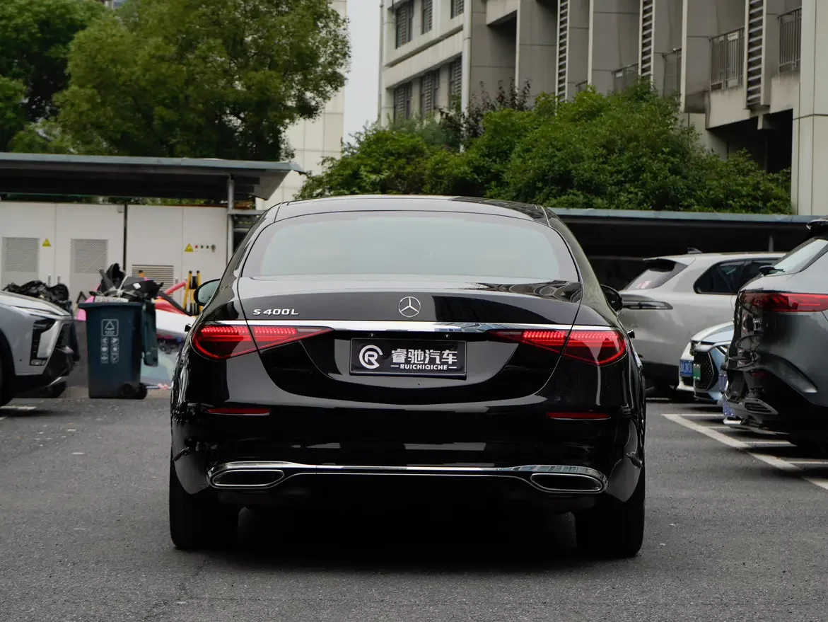 Mercedes-Benz S Class