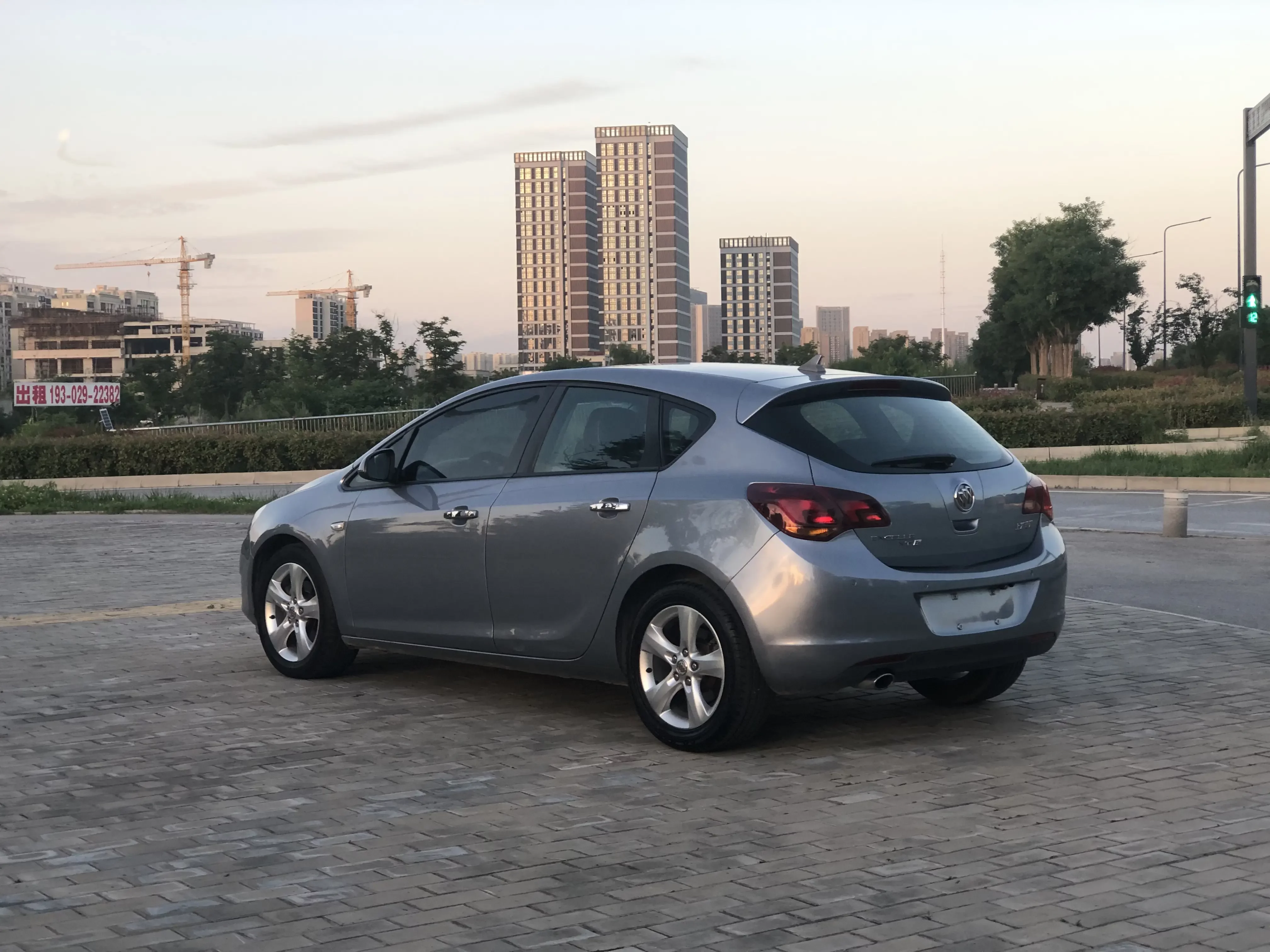 Buick Yinglang