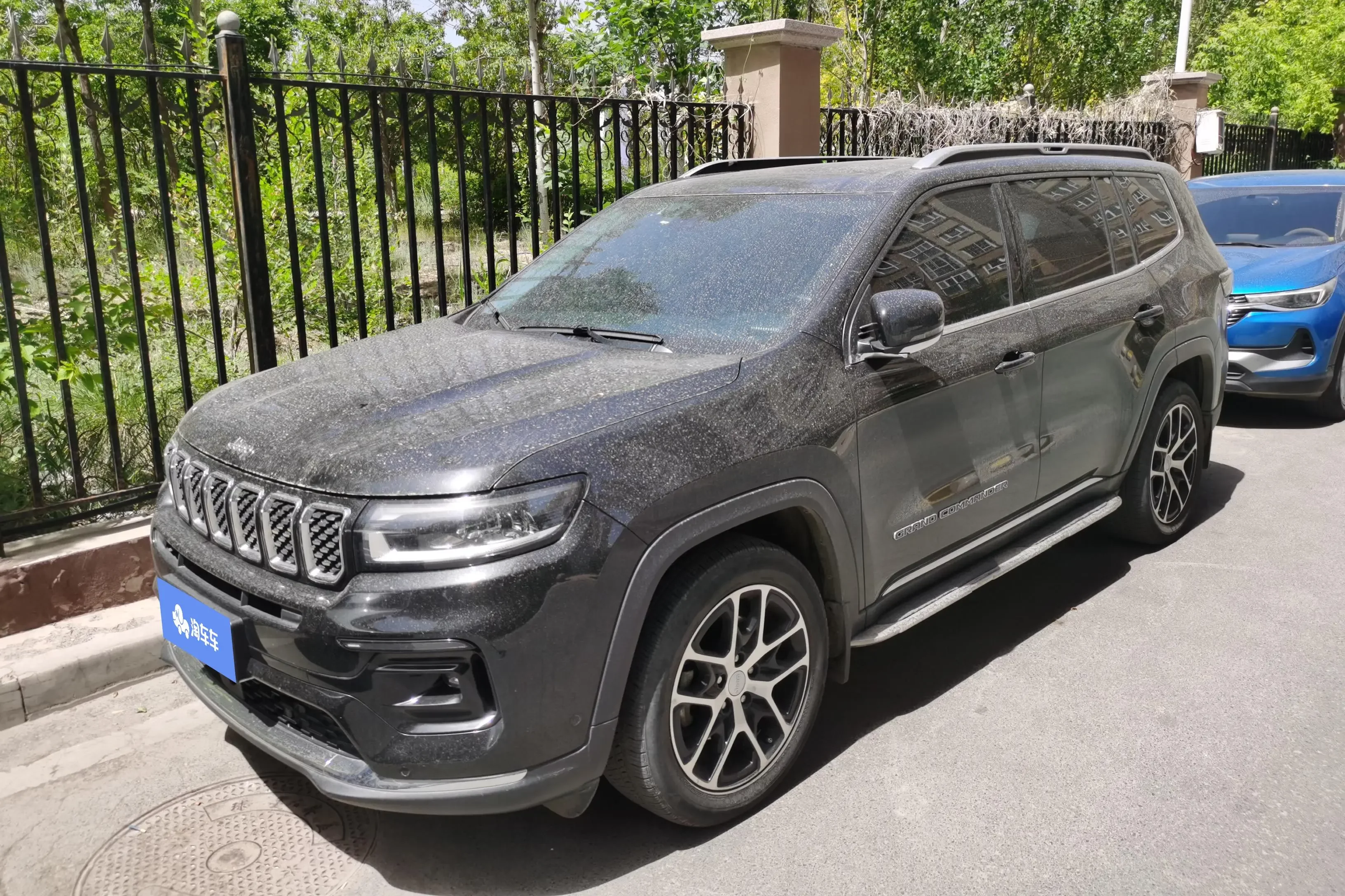 Jeep grand commander
