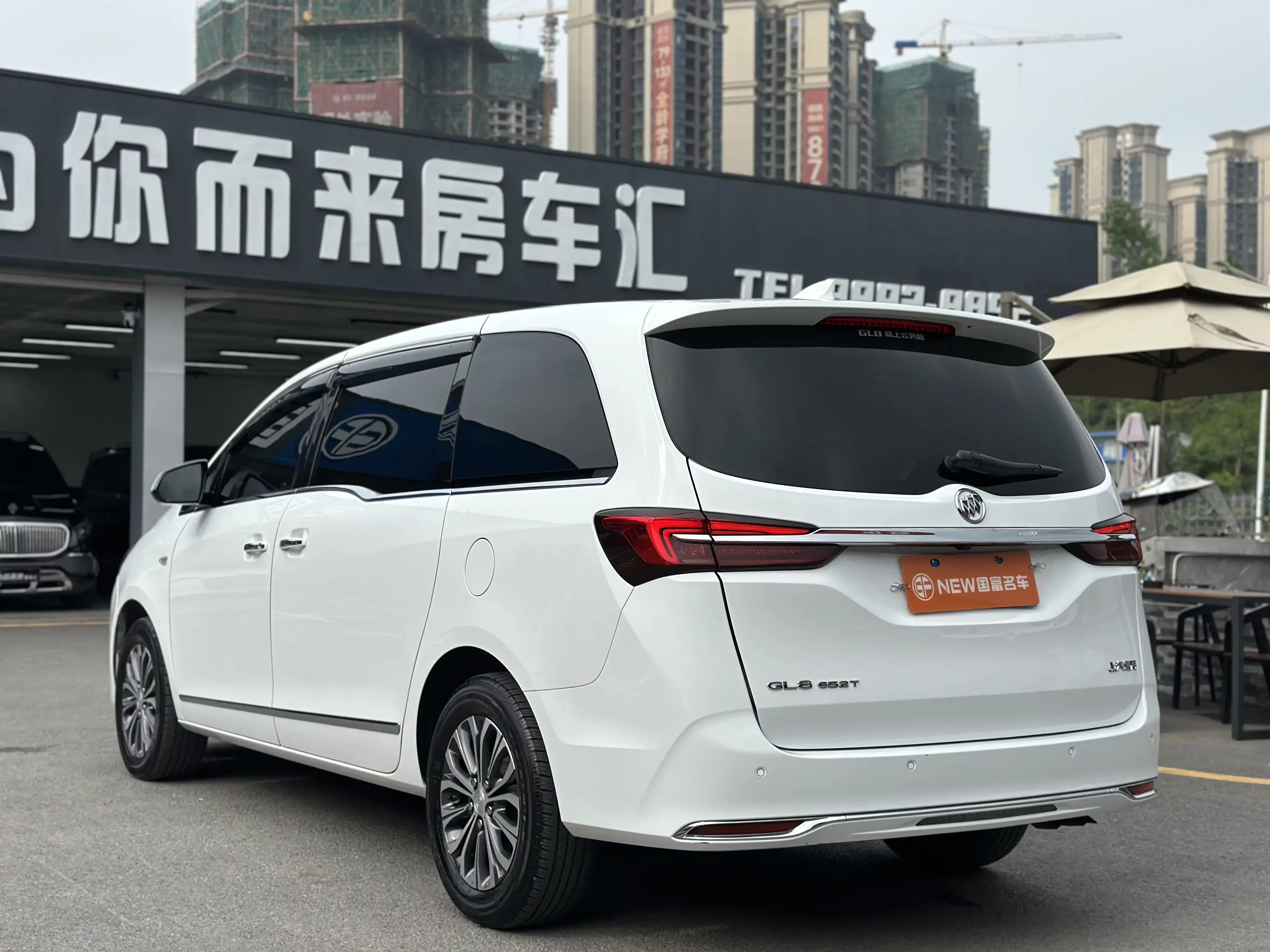 Buick GL8