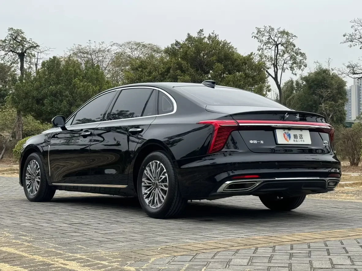 Hongqi H5
