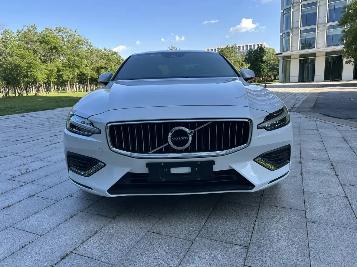 Volvo S60