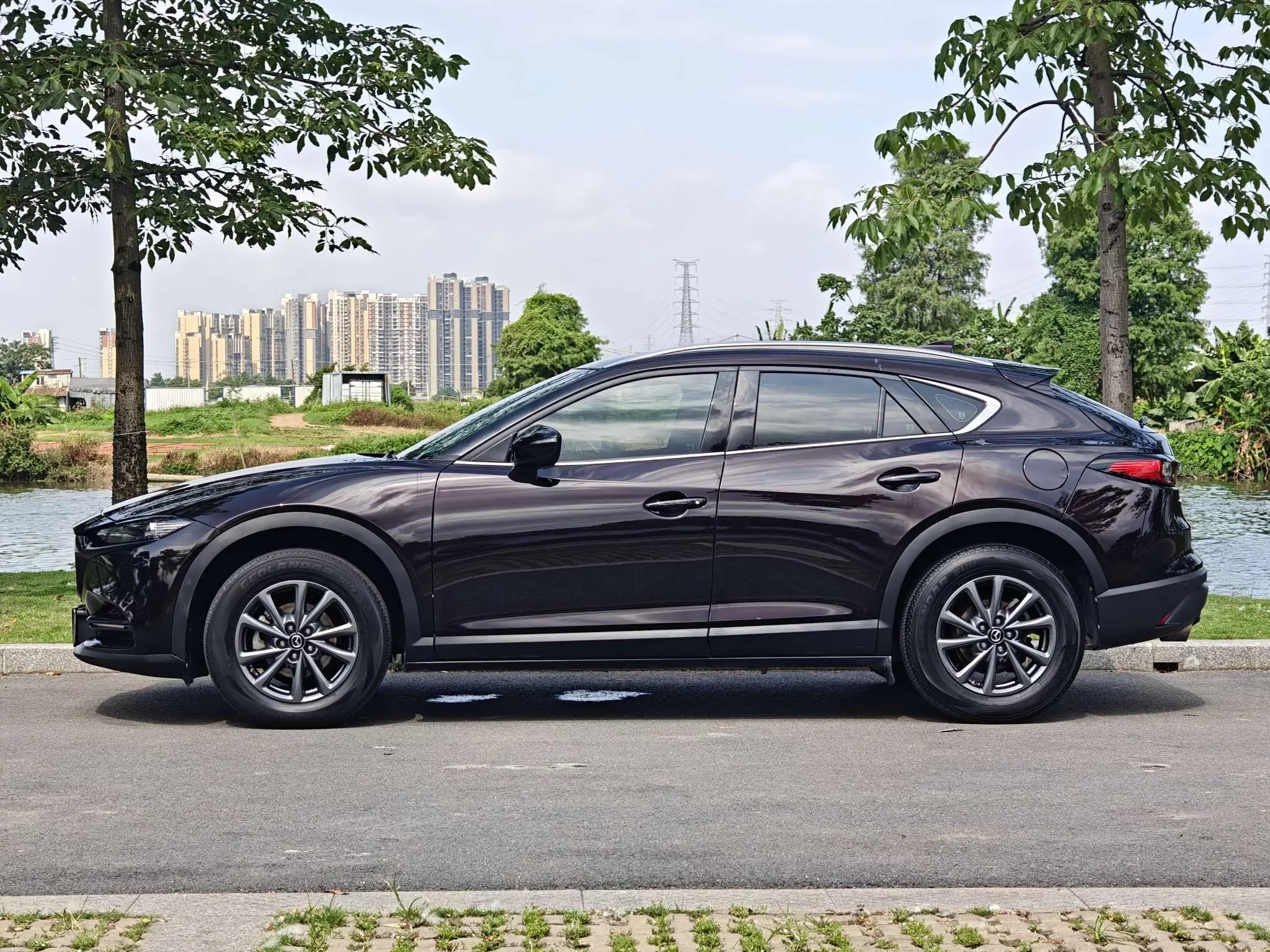 Mazda CX-4