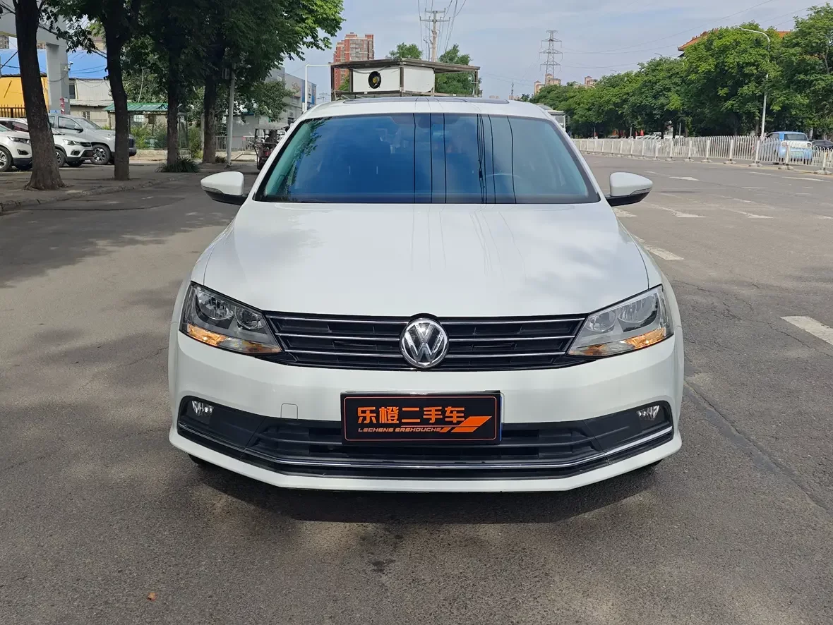Volkswagen Sagitar