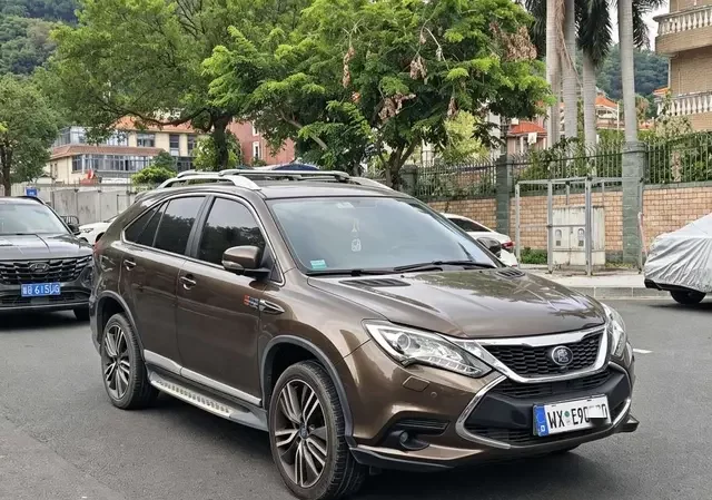 BYD Tang DM