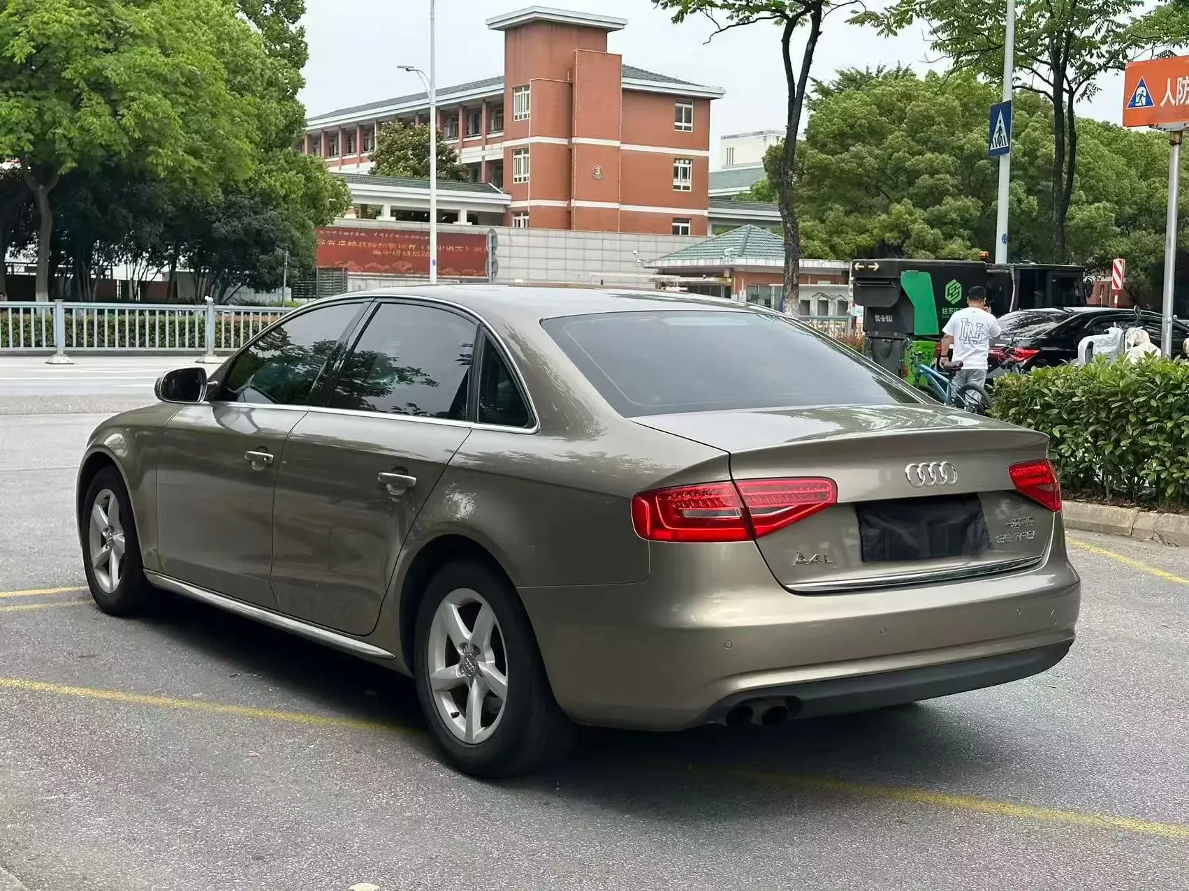 Audi A4L