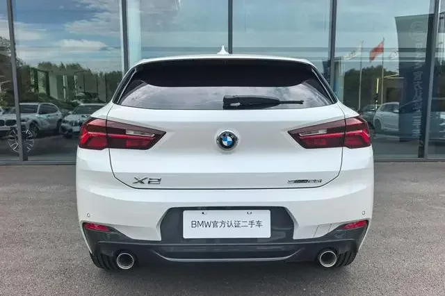 BMW X2