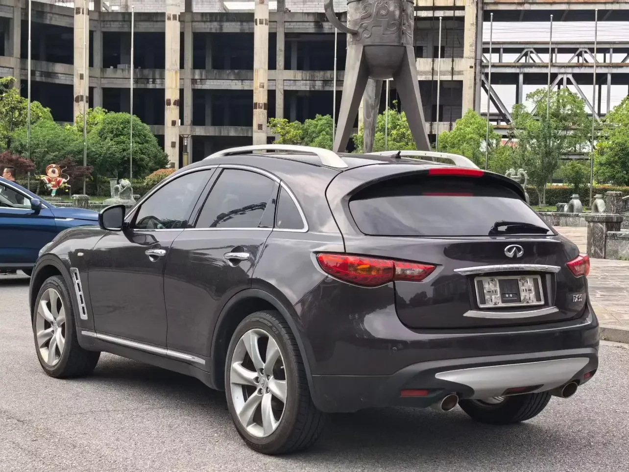 Infiniti FX