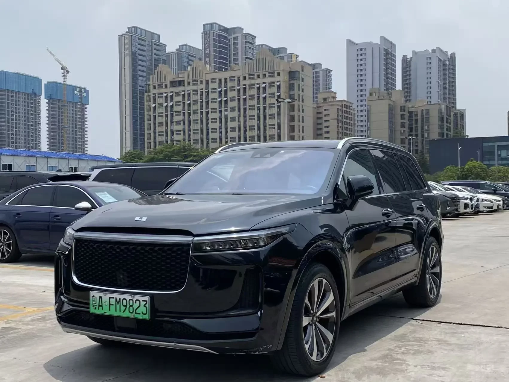 Li ONE (Ideal ONE)  из Китая