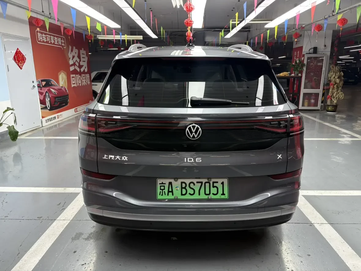 Volkswagen ID.6X