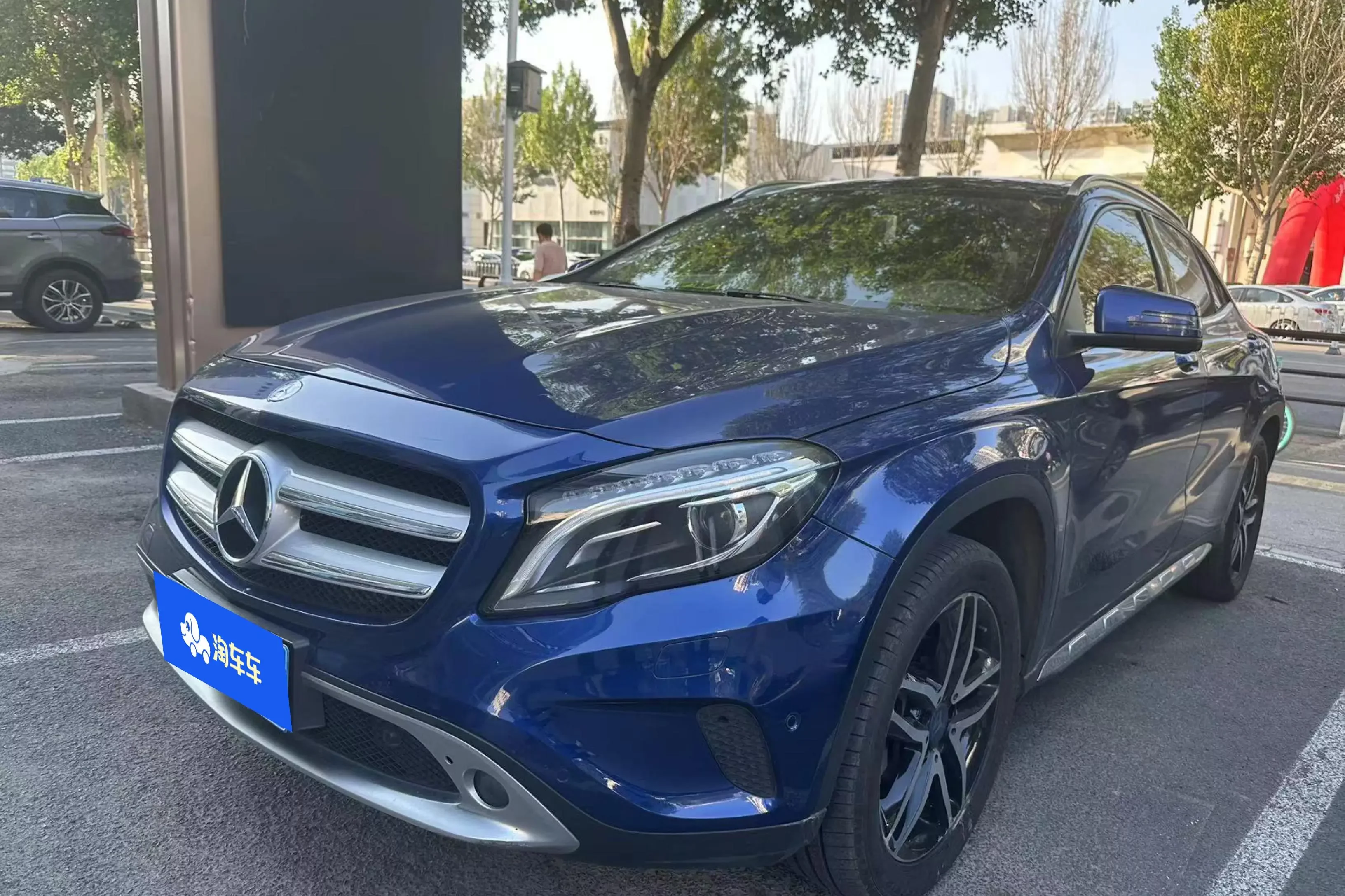 Mercedes-Benz GLA