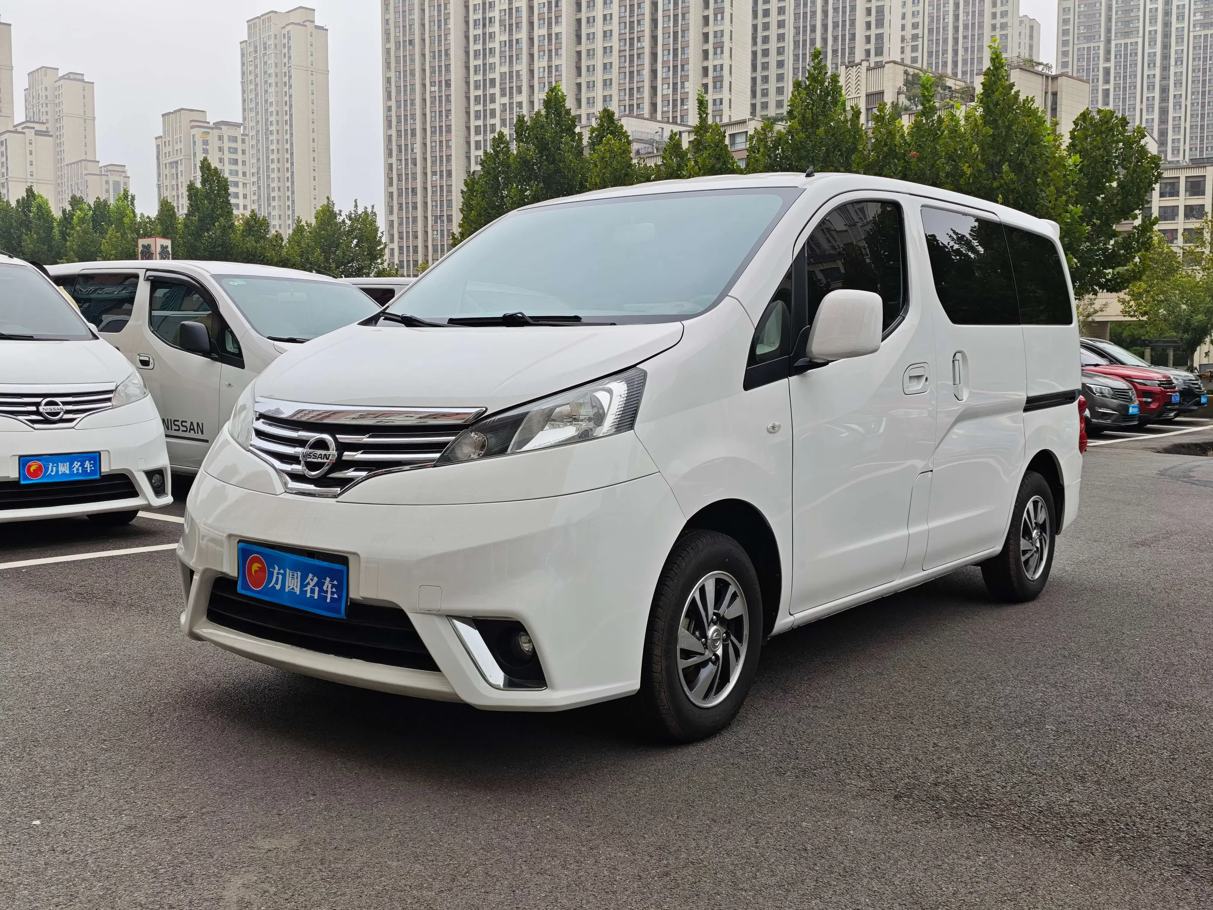 Nissan NV200