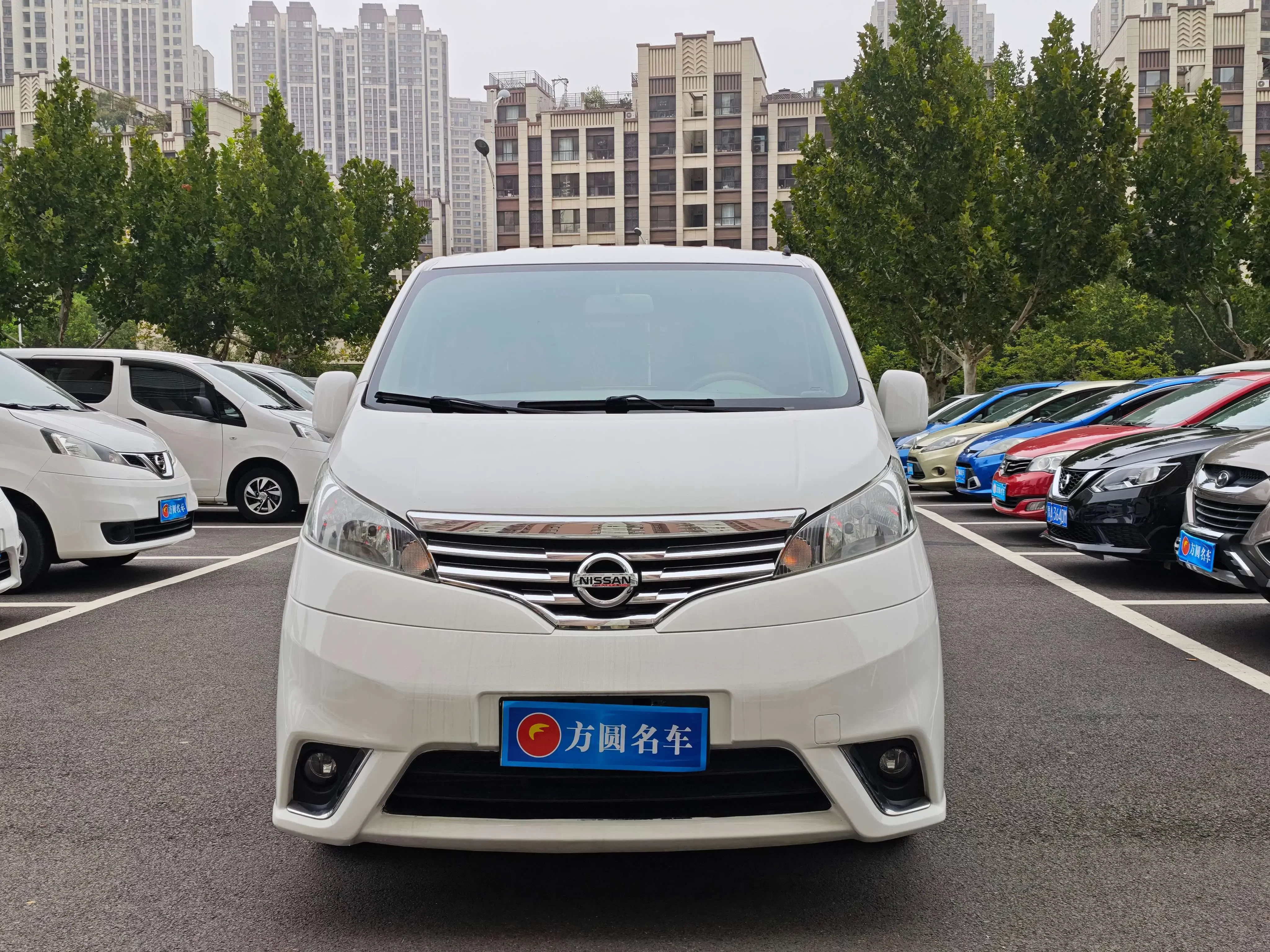 Nissan NV200