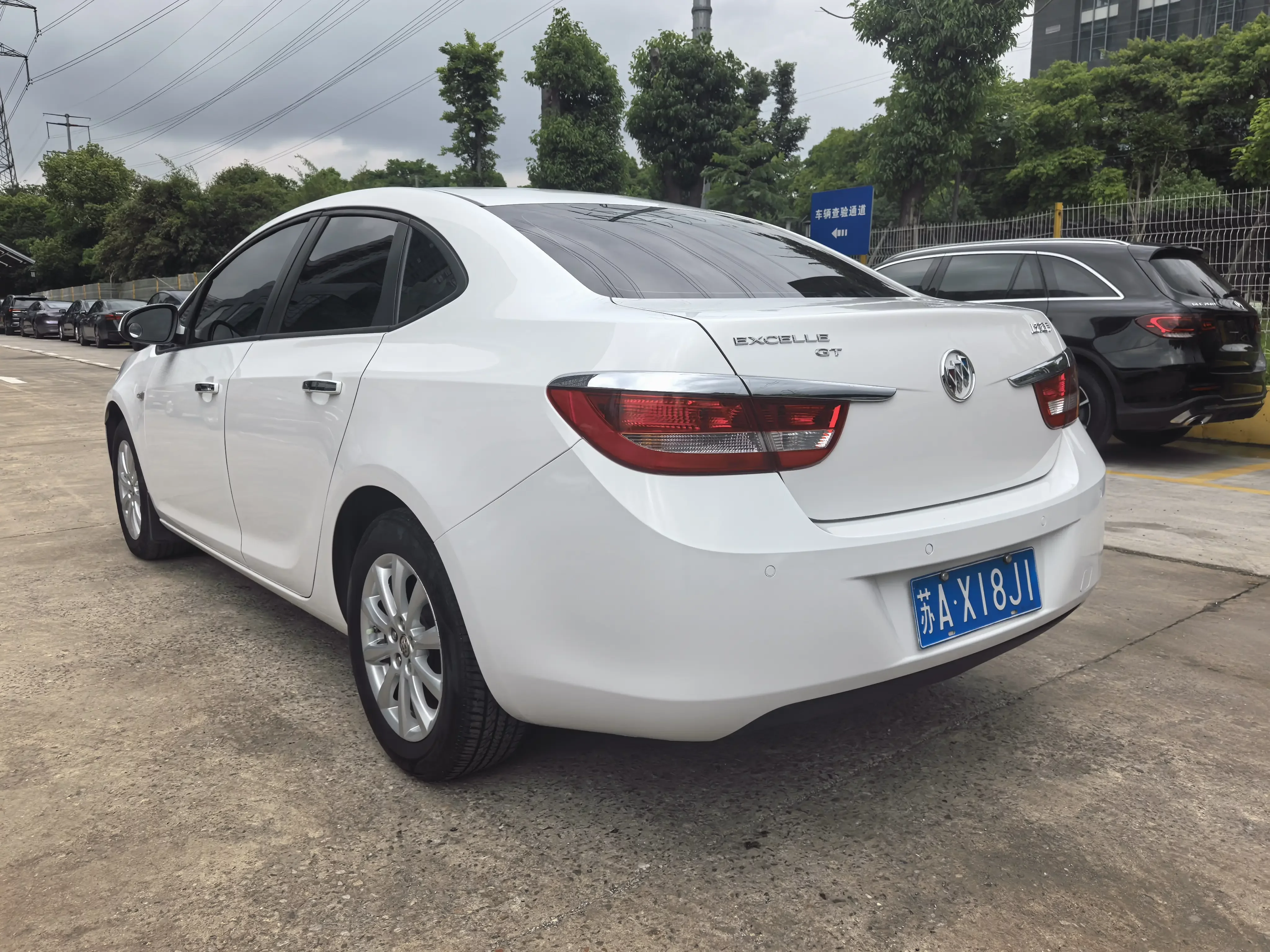 Buick Yinglang