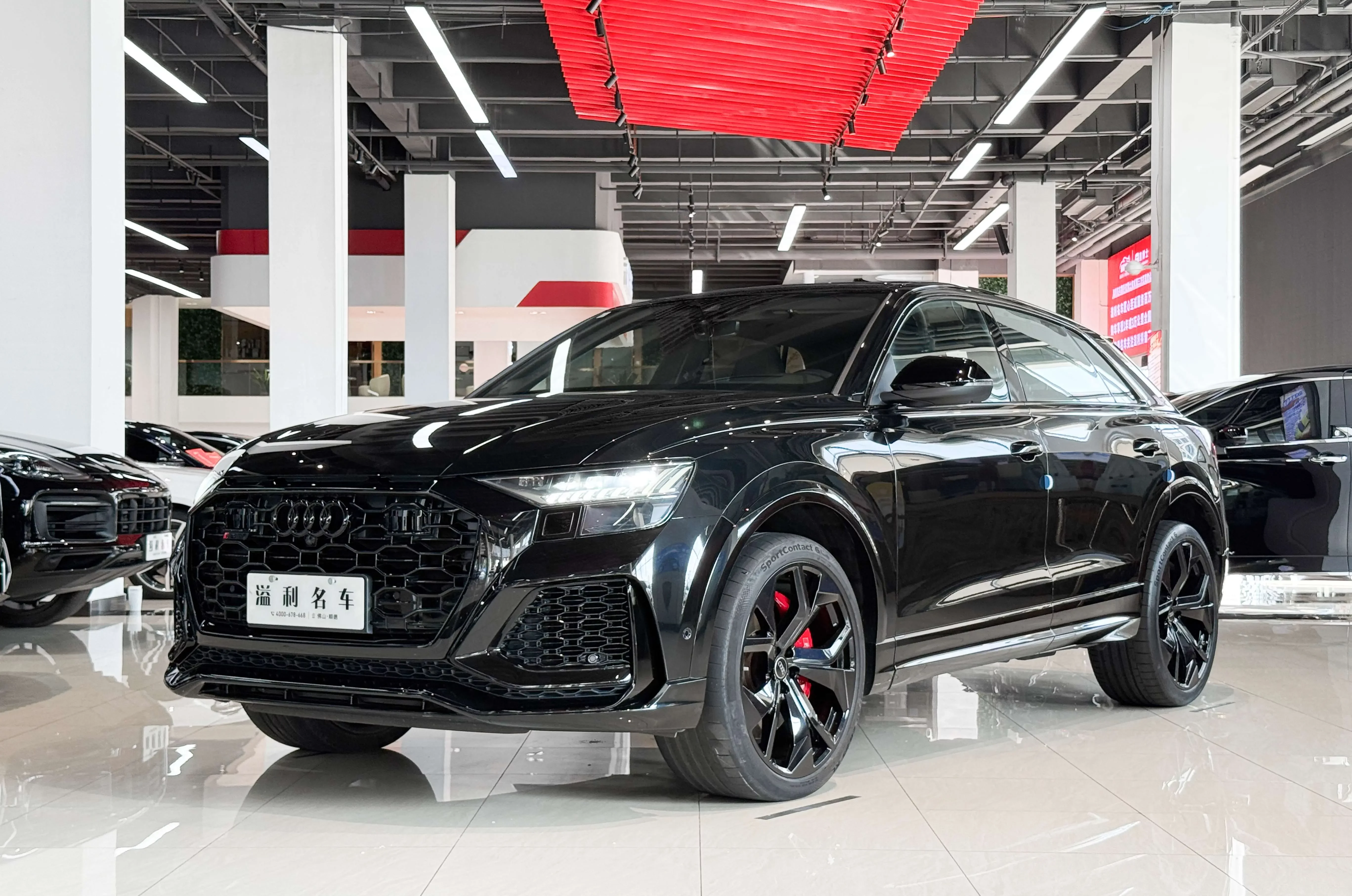 Audi RS Q8
