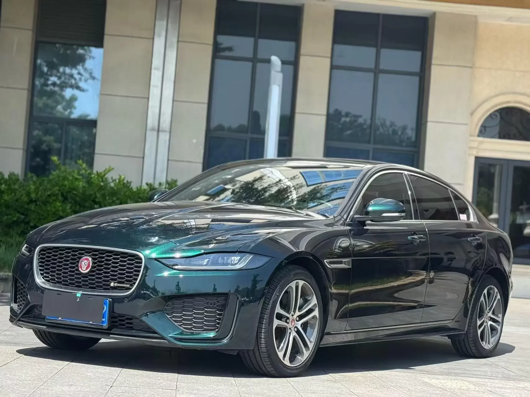 Jaguar XEL