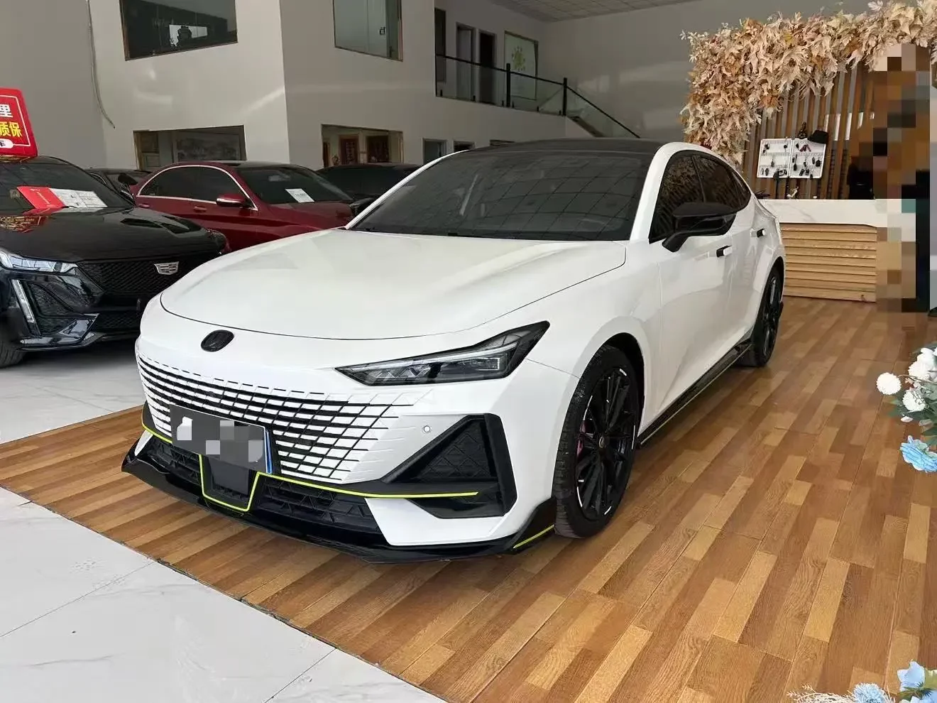 Changan UNI-V
