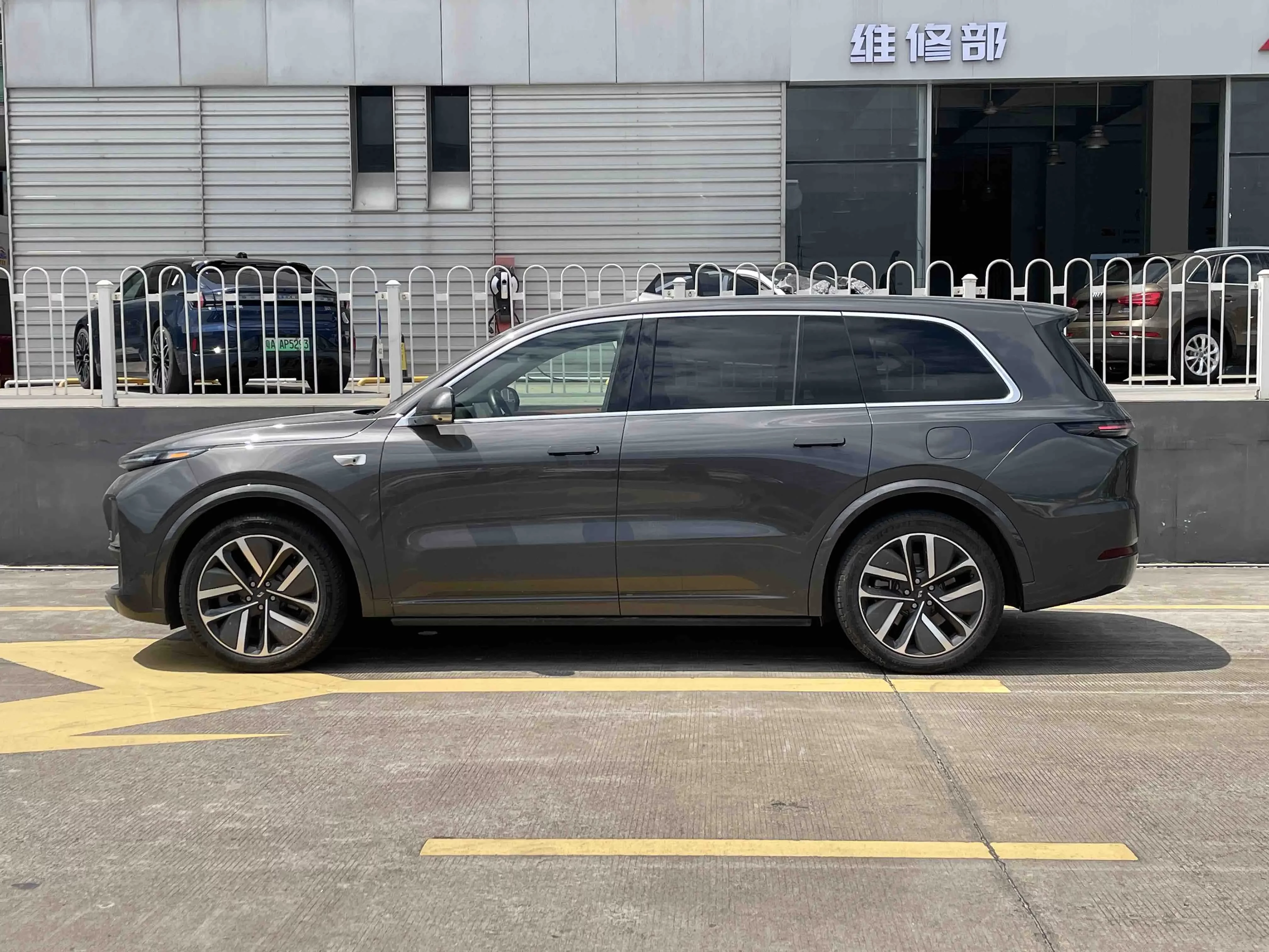 Lixiang L9