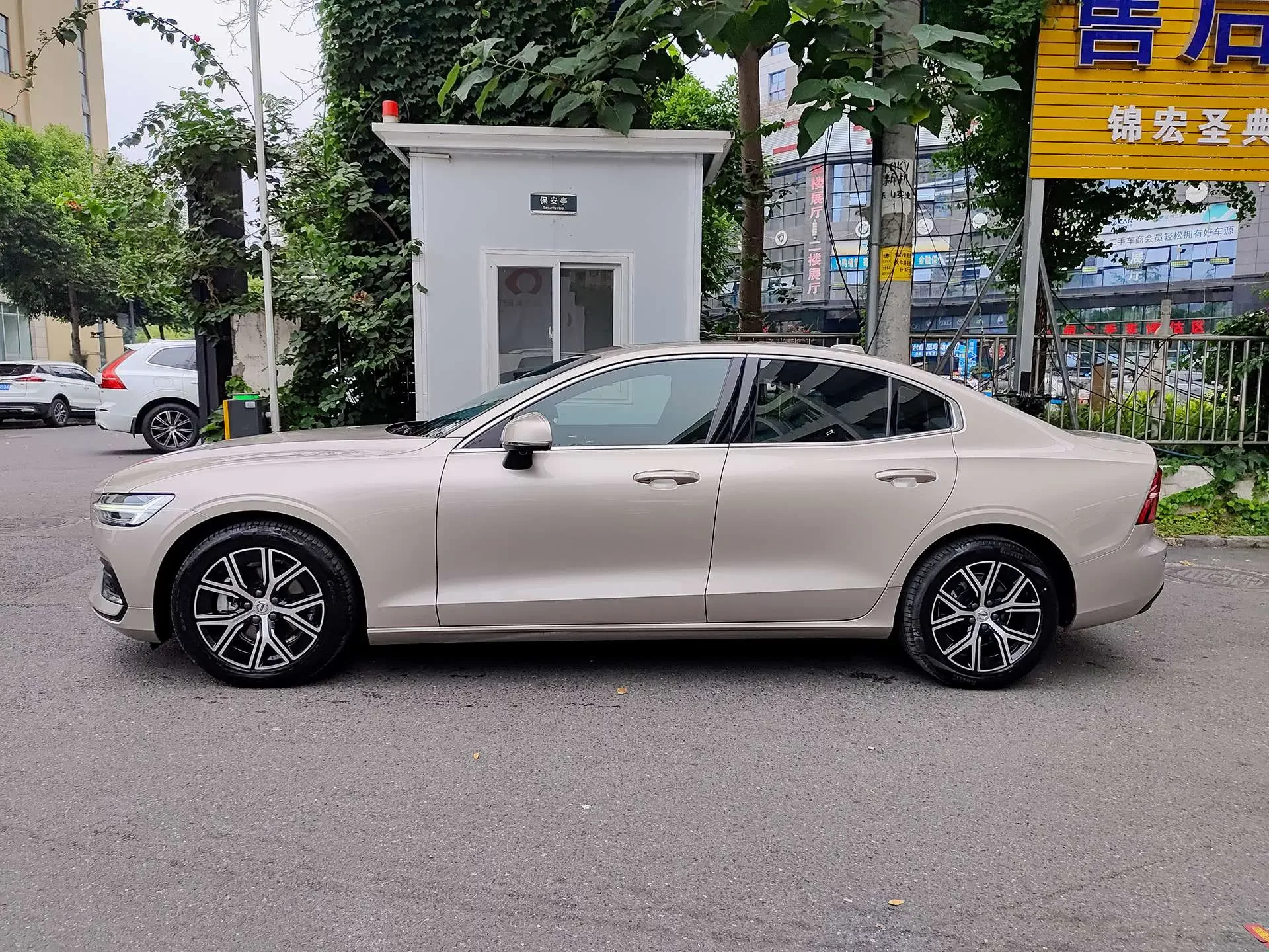 Volvo S60