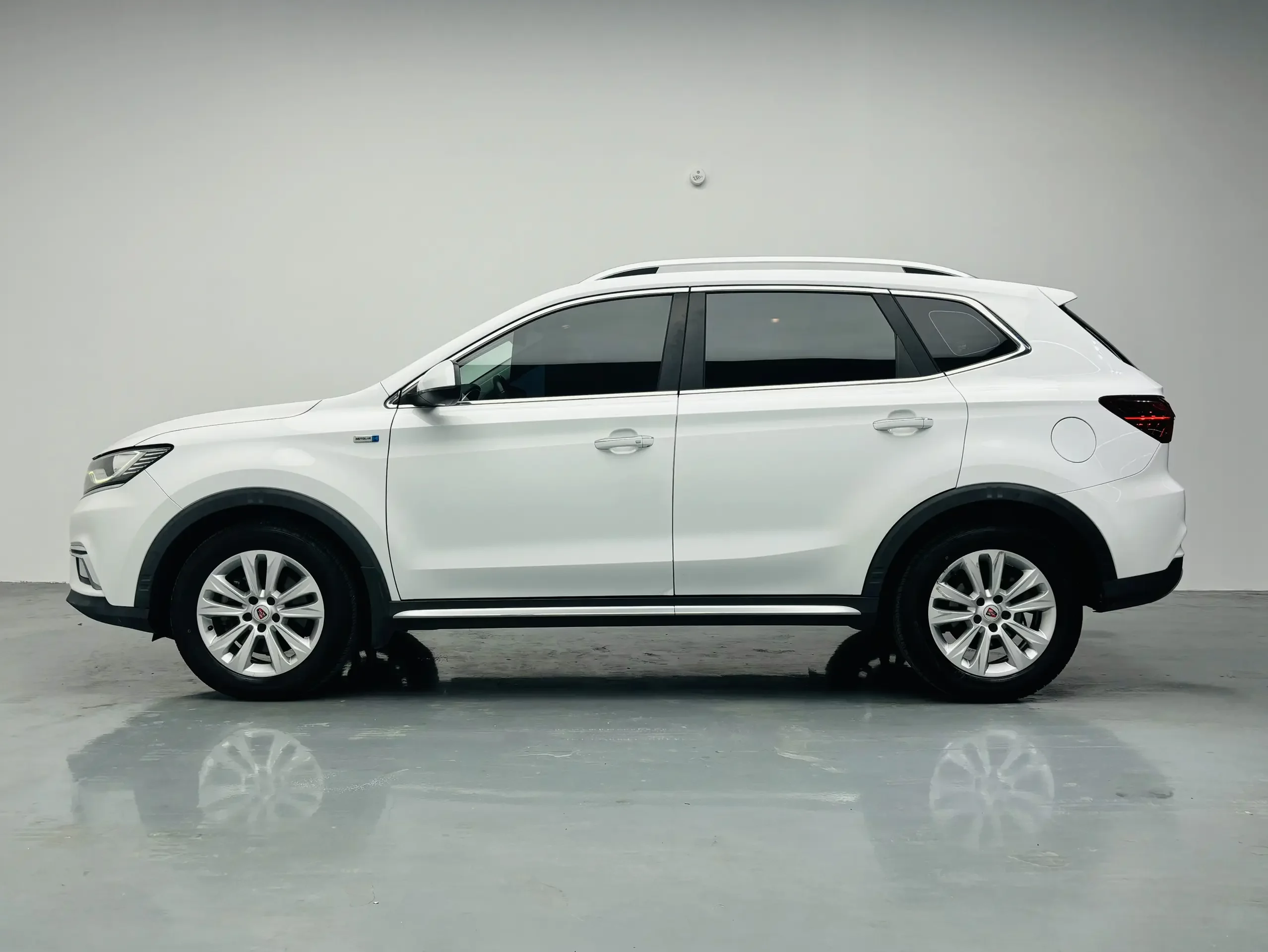 Roewe RX5