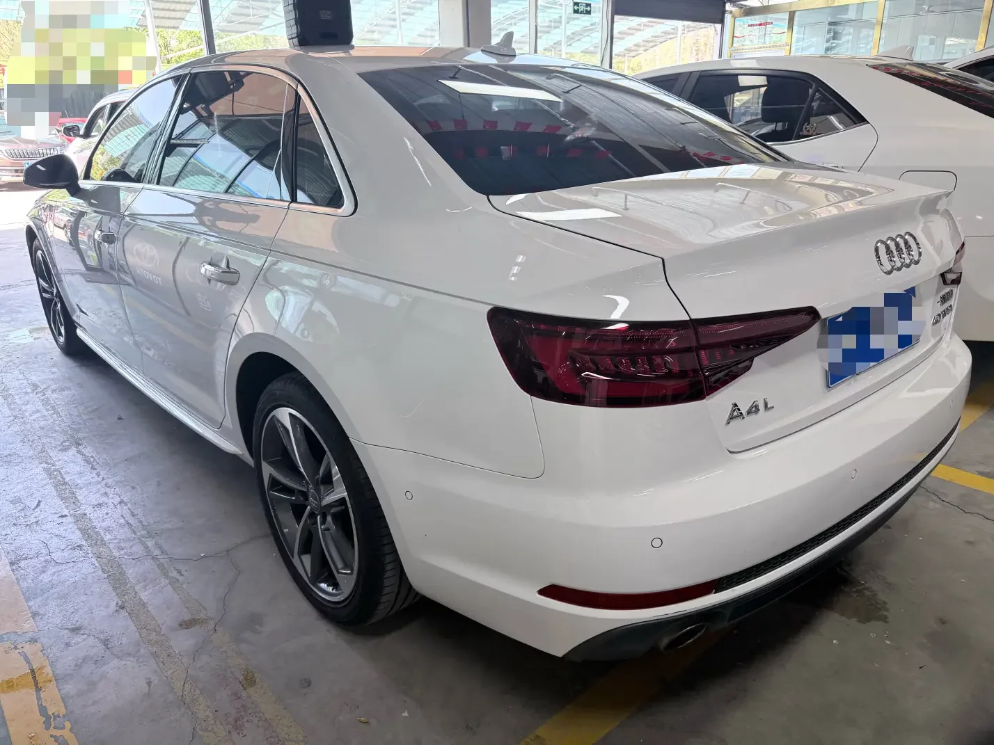 Audi A4L