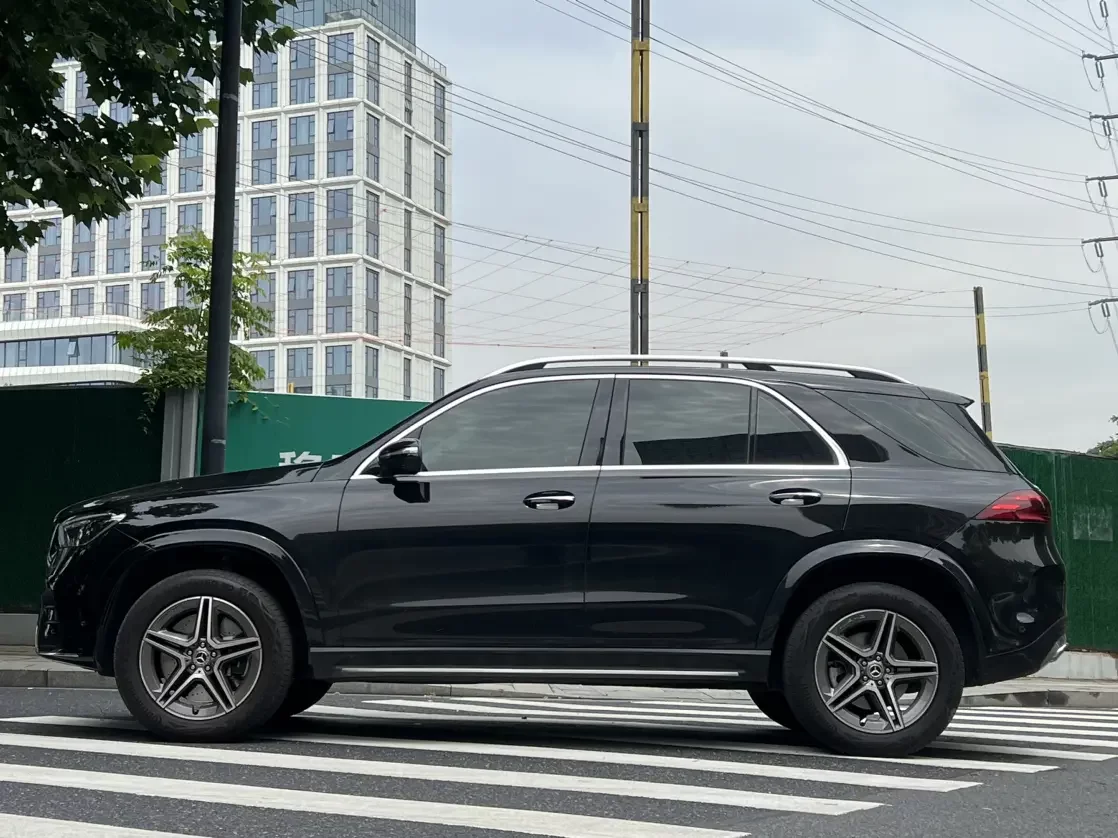 Mercedes-Benz GLE (Imported)