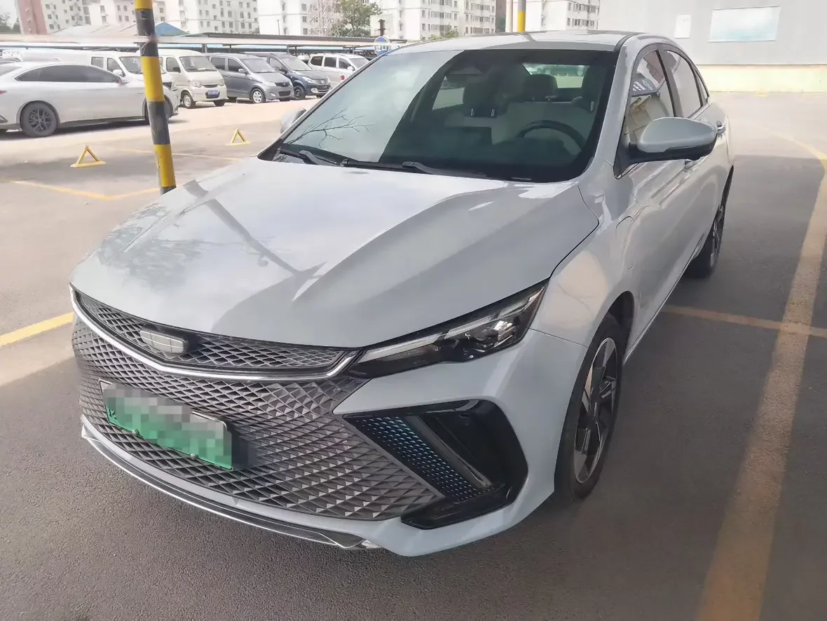 Geely Emgrand L HiP